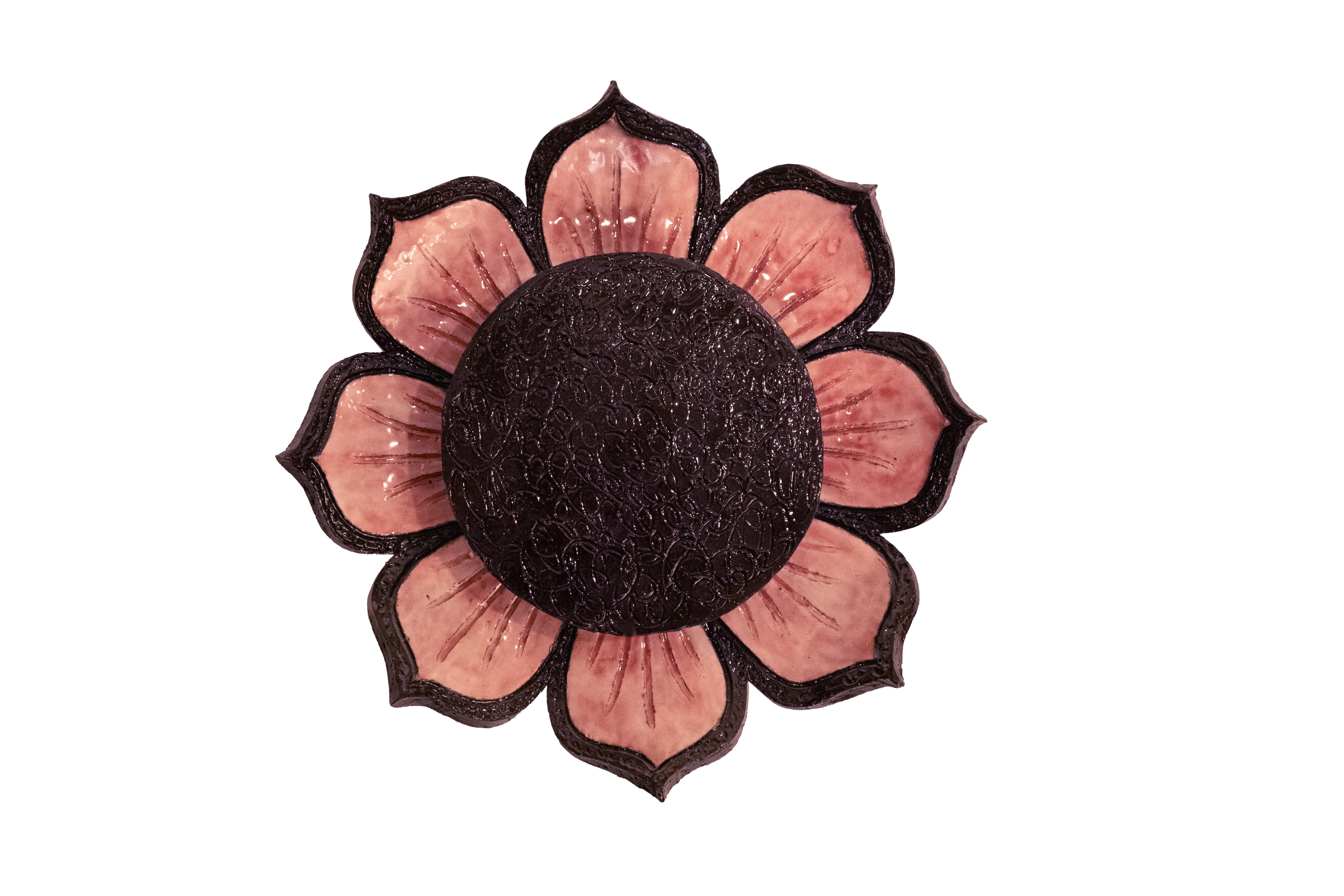Un set di tre applique in gres a forma di fiori in vendita 1