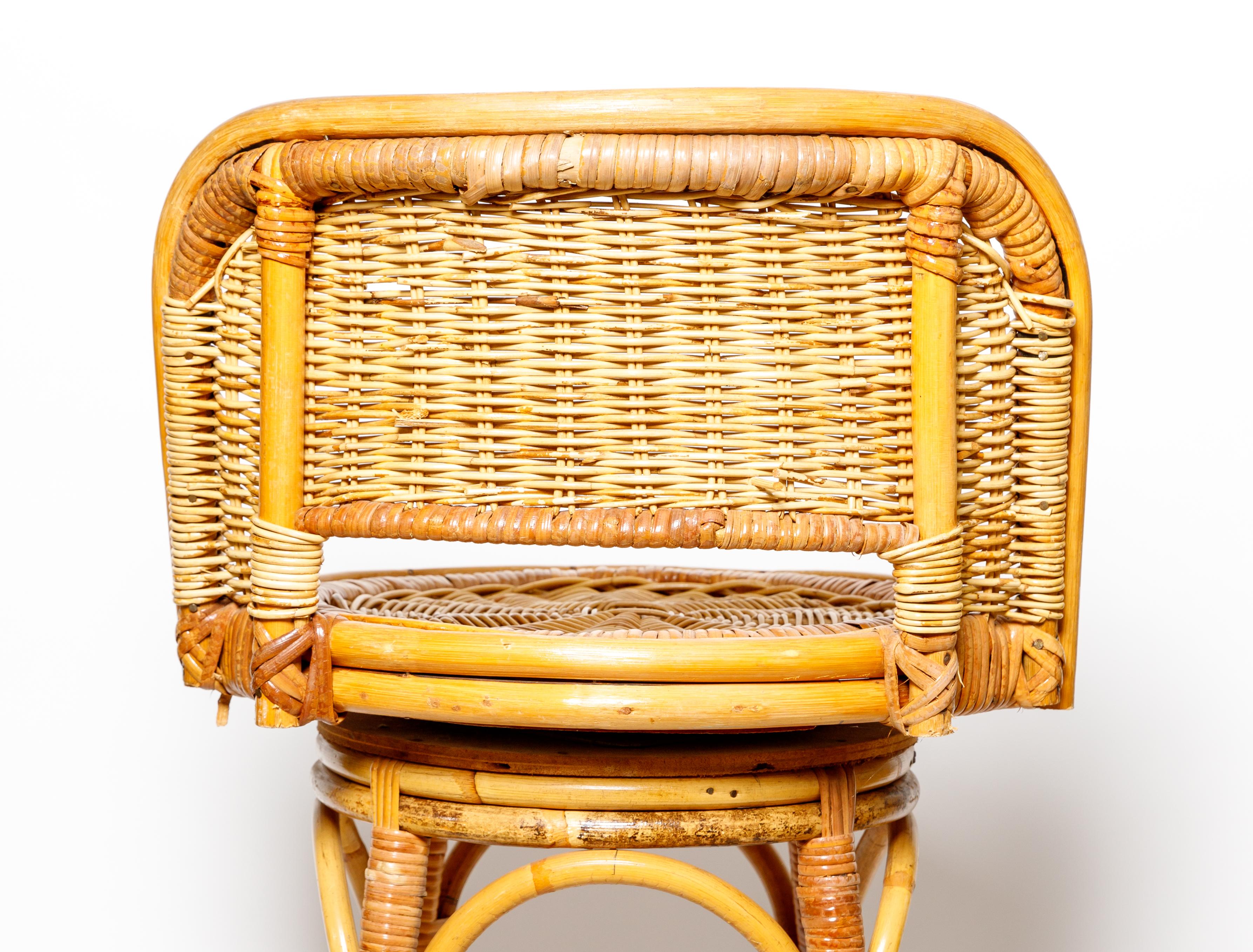 Hand-Woven Set of Three Woven Wicker Swivel Bar Stools For Sale