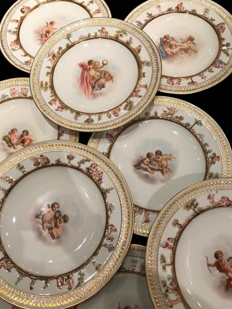 Set of Twelve Meissen Porcelain Plates with Putti and Heavenly Scenes For Sale 7