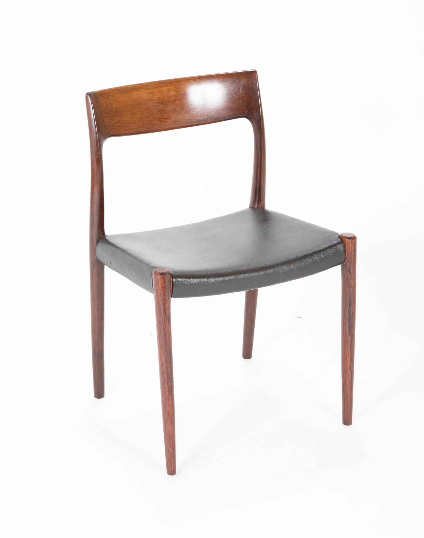Mid-Century Modern Set of Four Model 77 Niels Moller Rosewood Dining Chairs