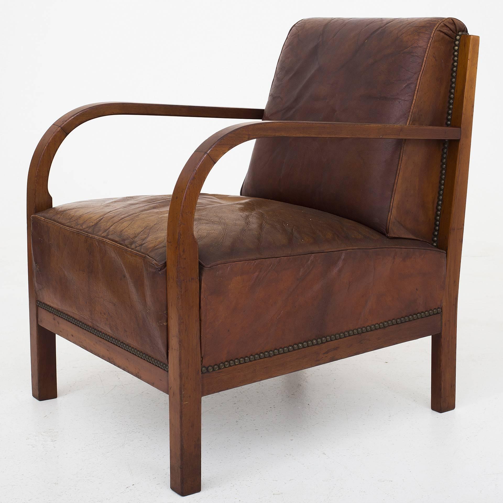 Set of Two Chairs and a Three-Seat, Patinated Niger Leather and Cuban Mahogany In Fair Condition In Copenhagen, DK