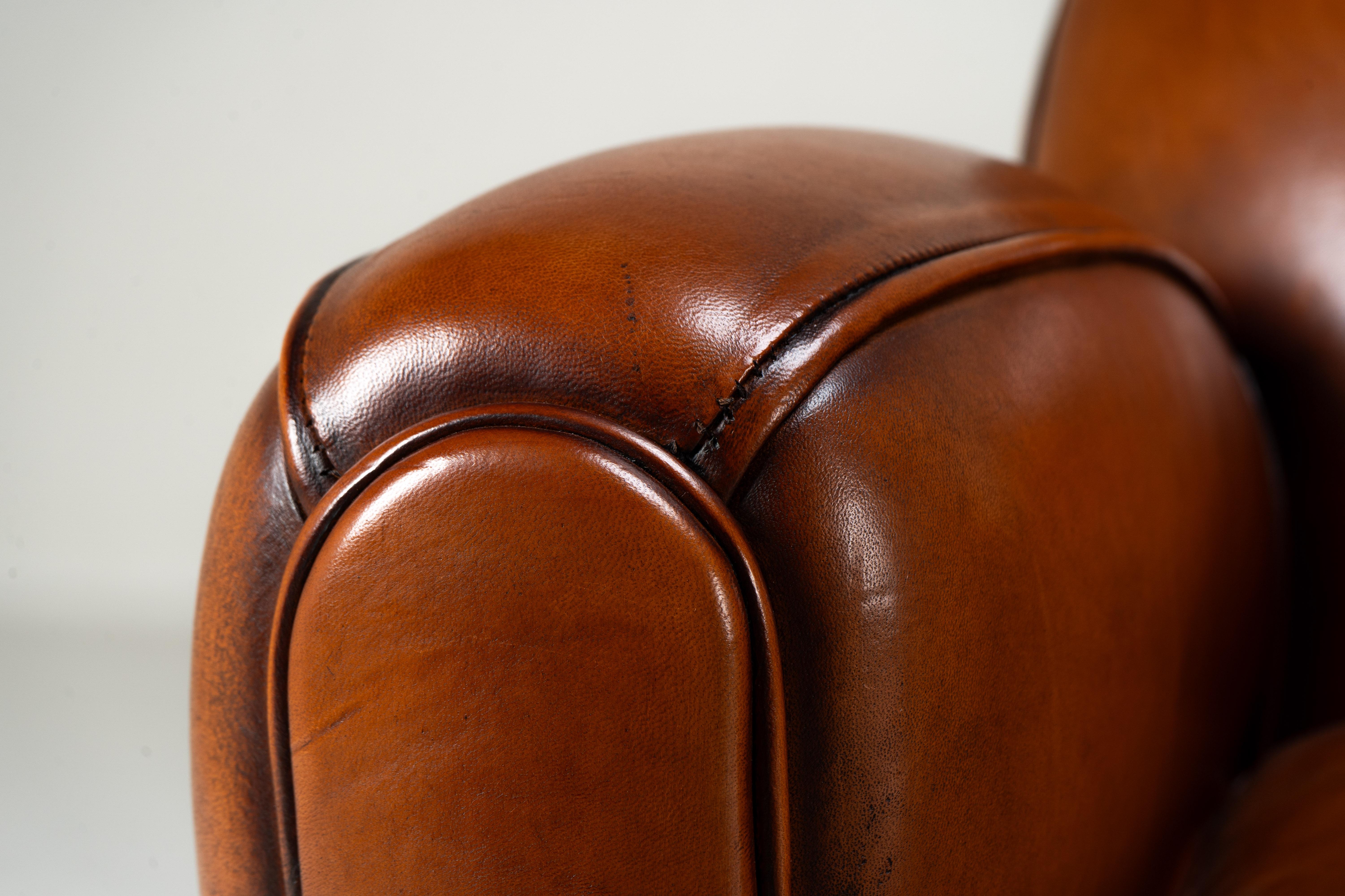 A Set of Two Pairs of Demi Lune Sheepskin Chairs For Sale 4