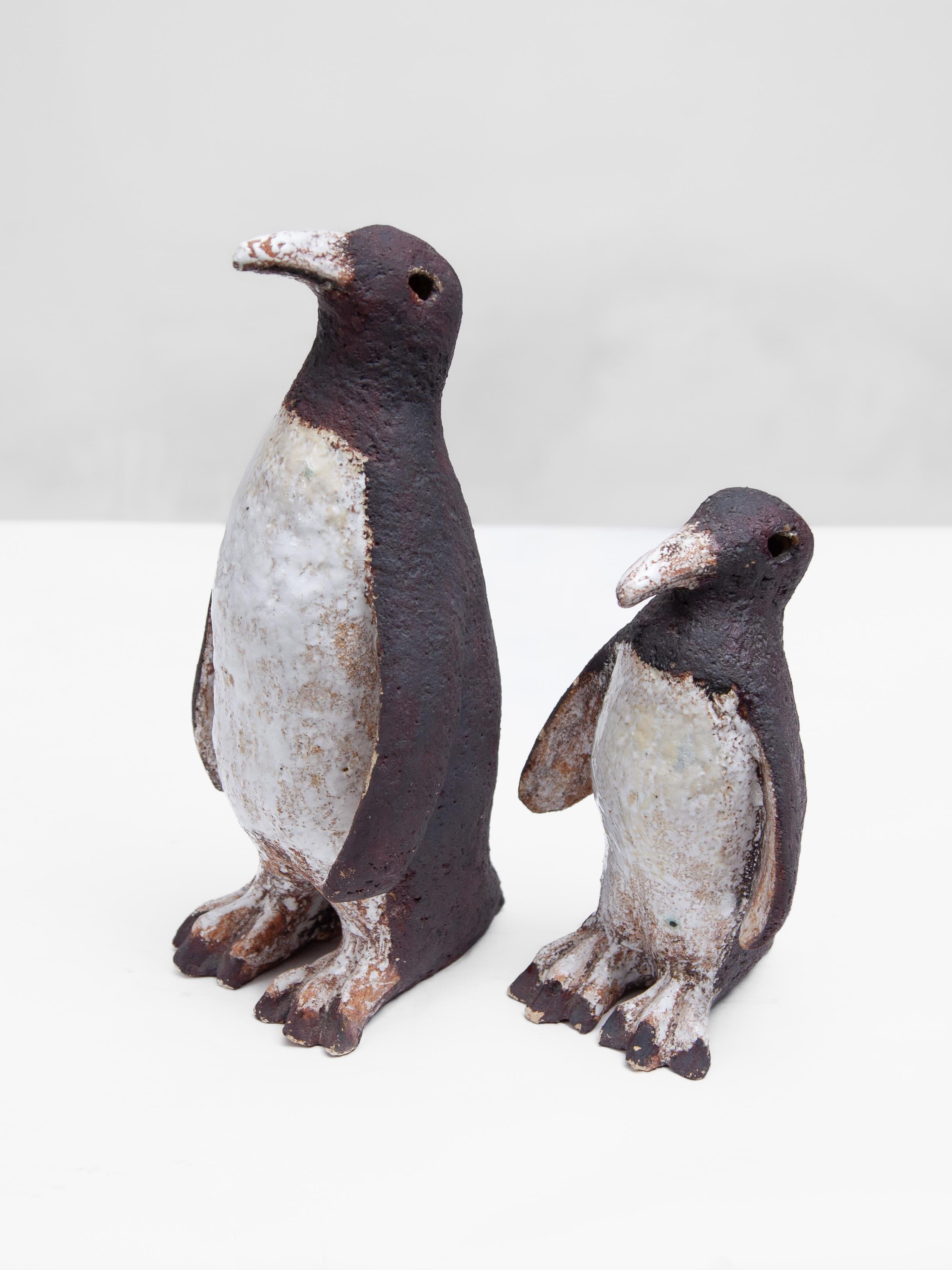 Set di due sculture di pinguini firmate, anni '60 in vendita 2