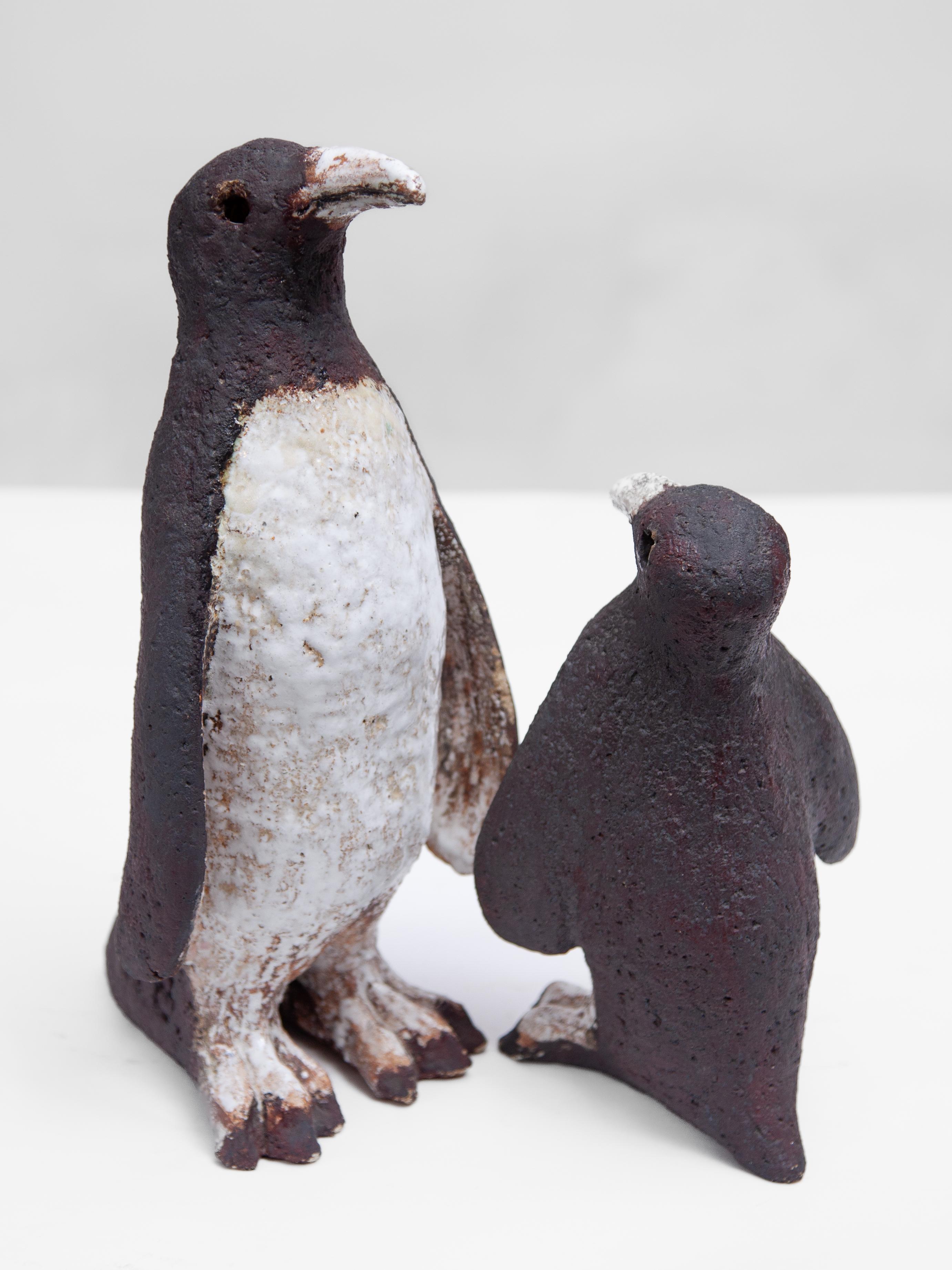 Set di due sculture di pinguini firmate, anni '60 in vendita 3