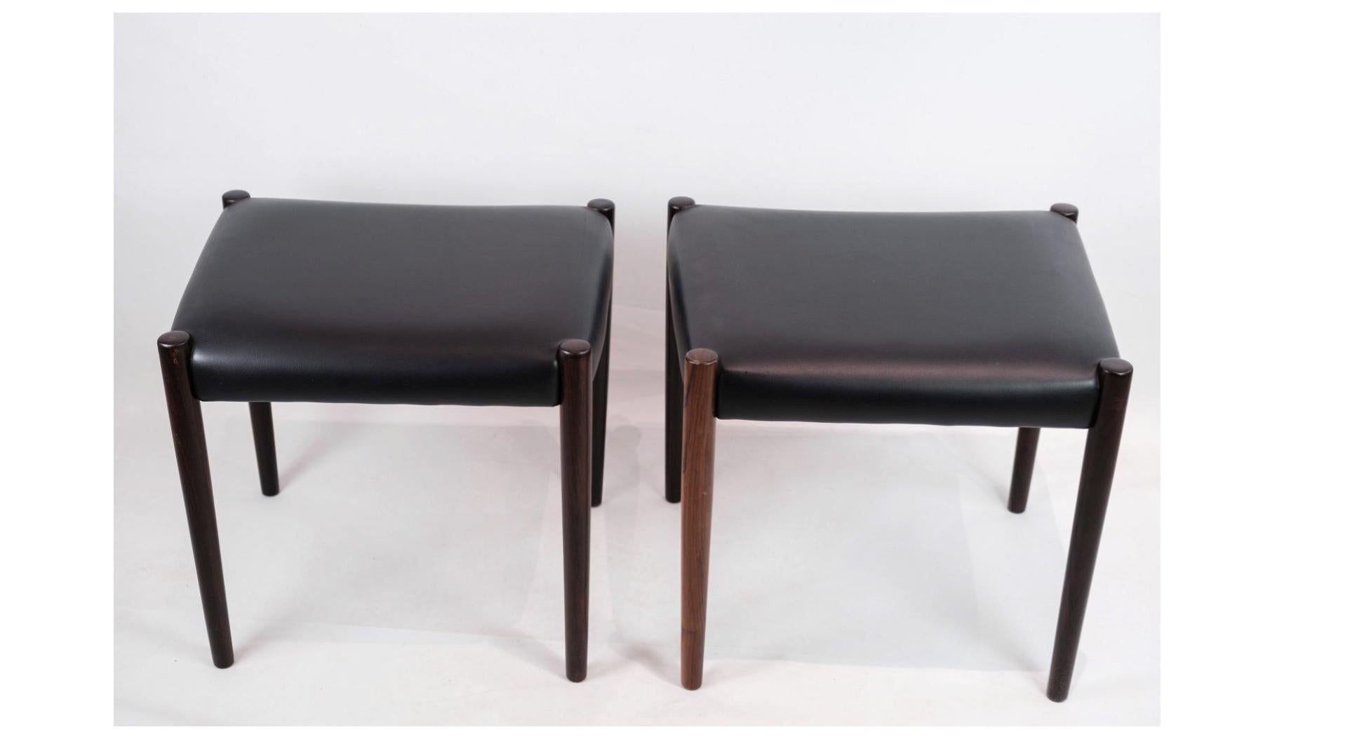 Set Of 2 Stools Made In Rosewood & Black Leather Seat From 1960s In Good Condition For Sale In Lejre, DK