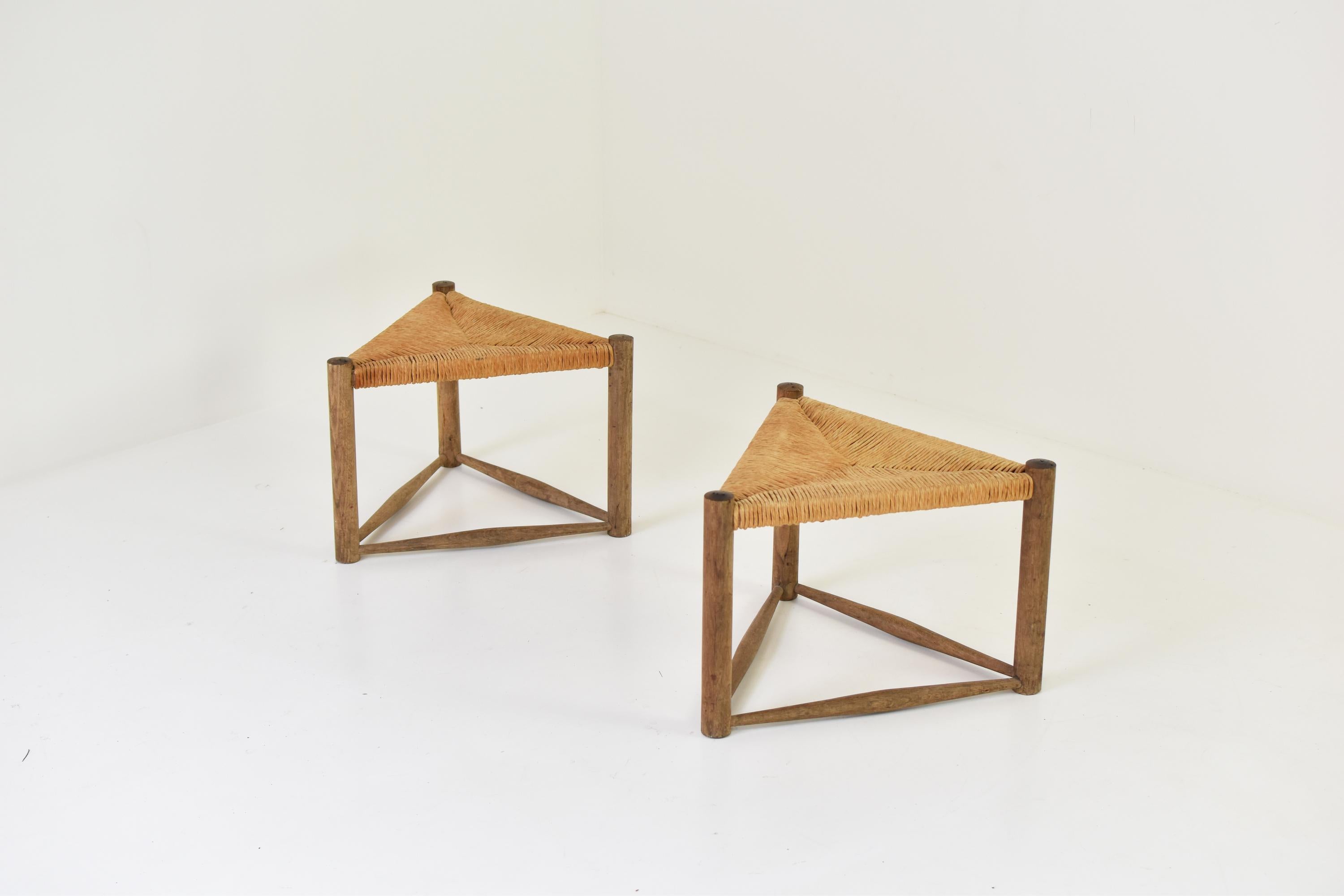 Mid-20th Century Set of Two Triangle Shaped Stools Attr. Charlotte Perriand, France, 1950s
