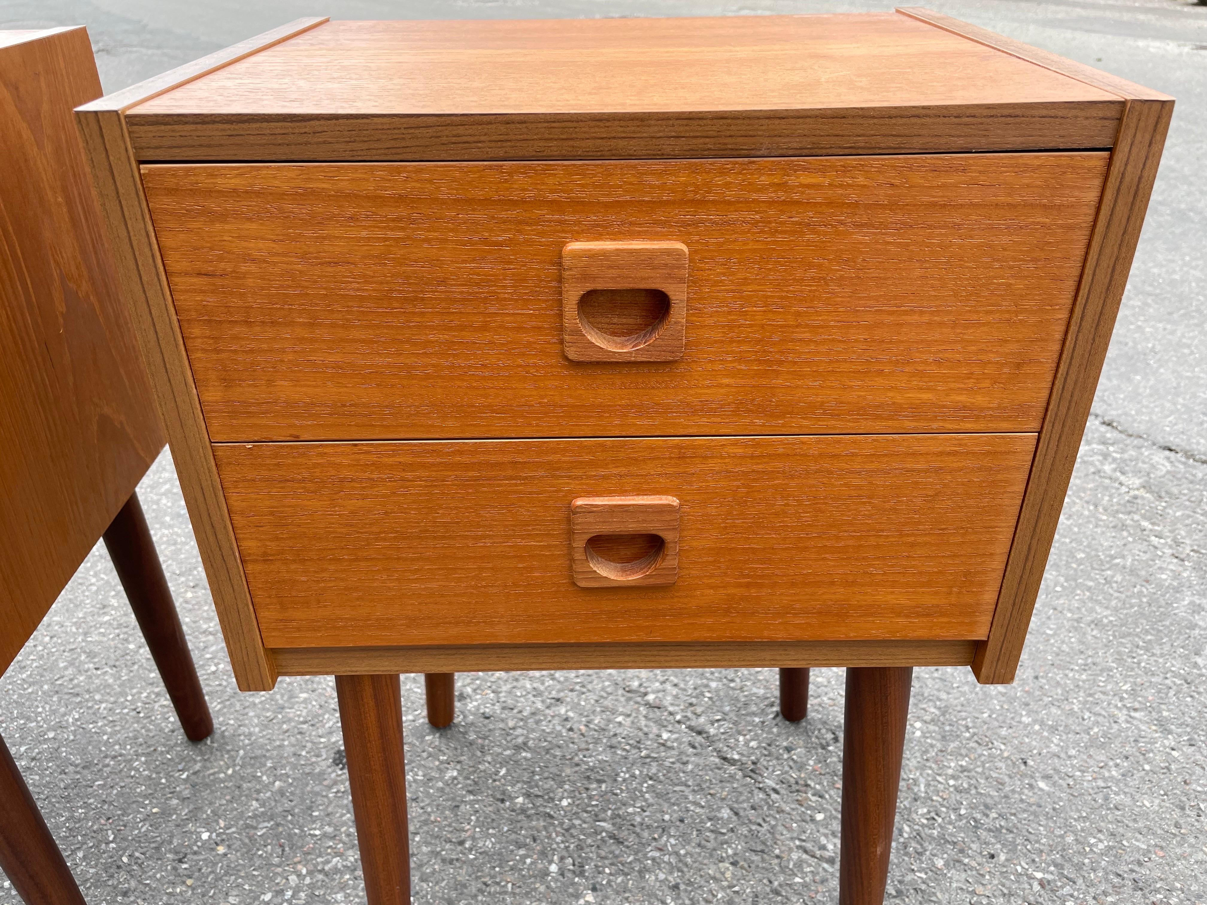 Late 20th Century Set of Vintage Danish Mid-Century Modern Teak Nightstands in Perfect Condition For Sale