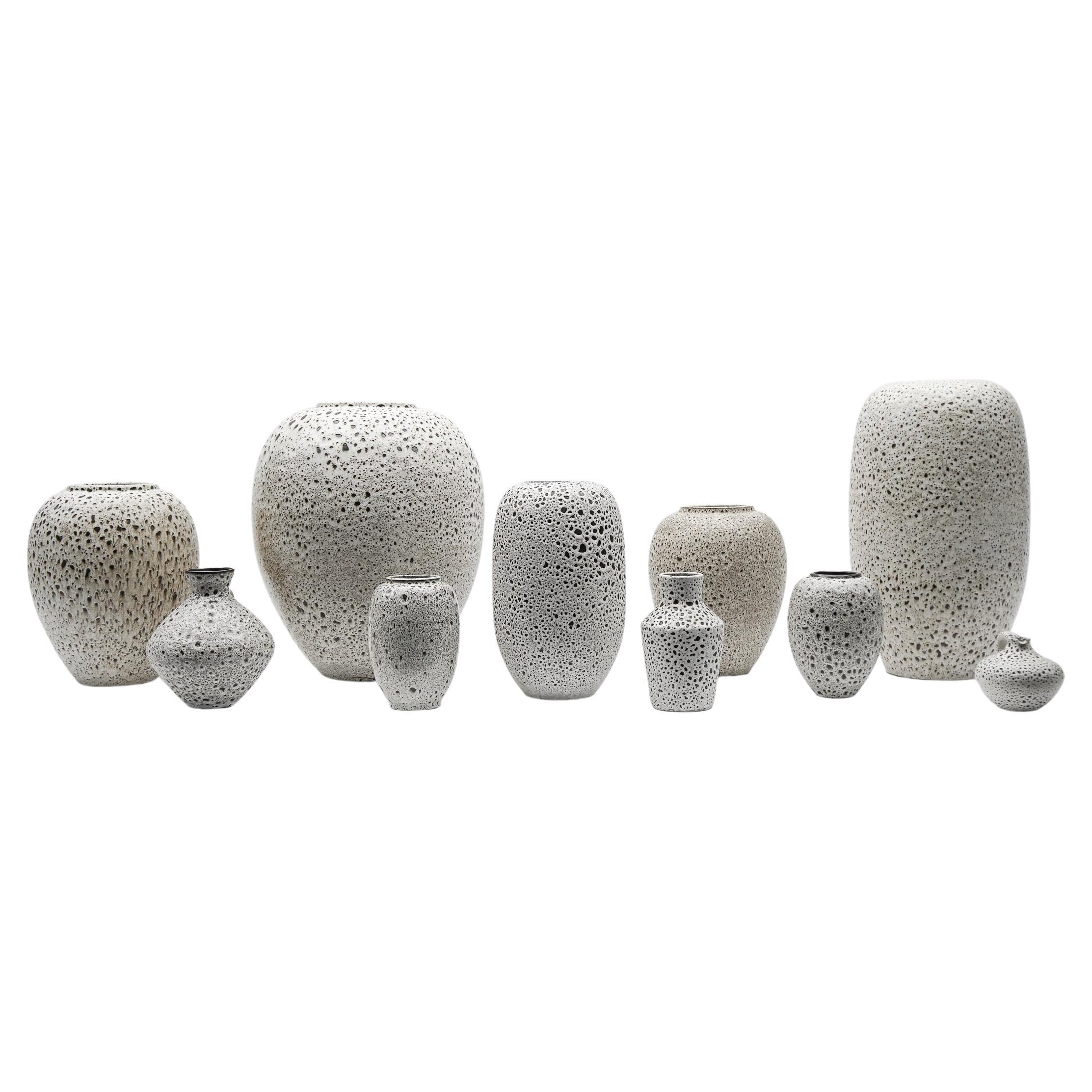 A set of White Studio Ceramic Vases by Wilhelm & Elly Kuch, 1960s, Germany For Sale