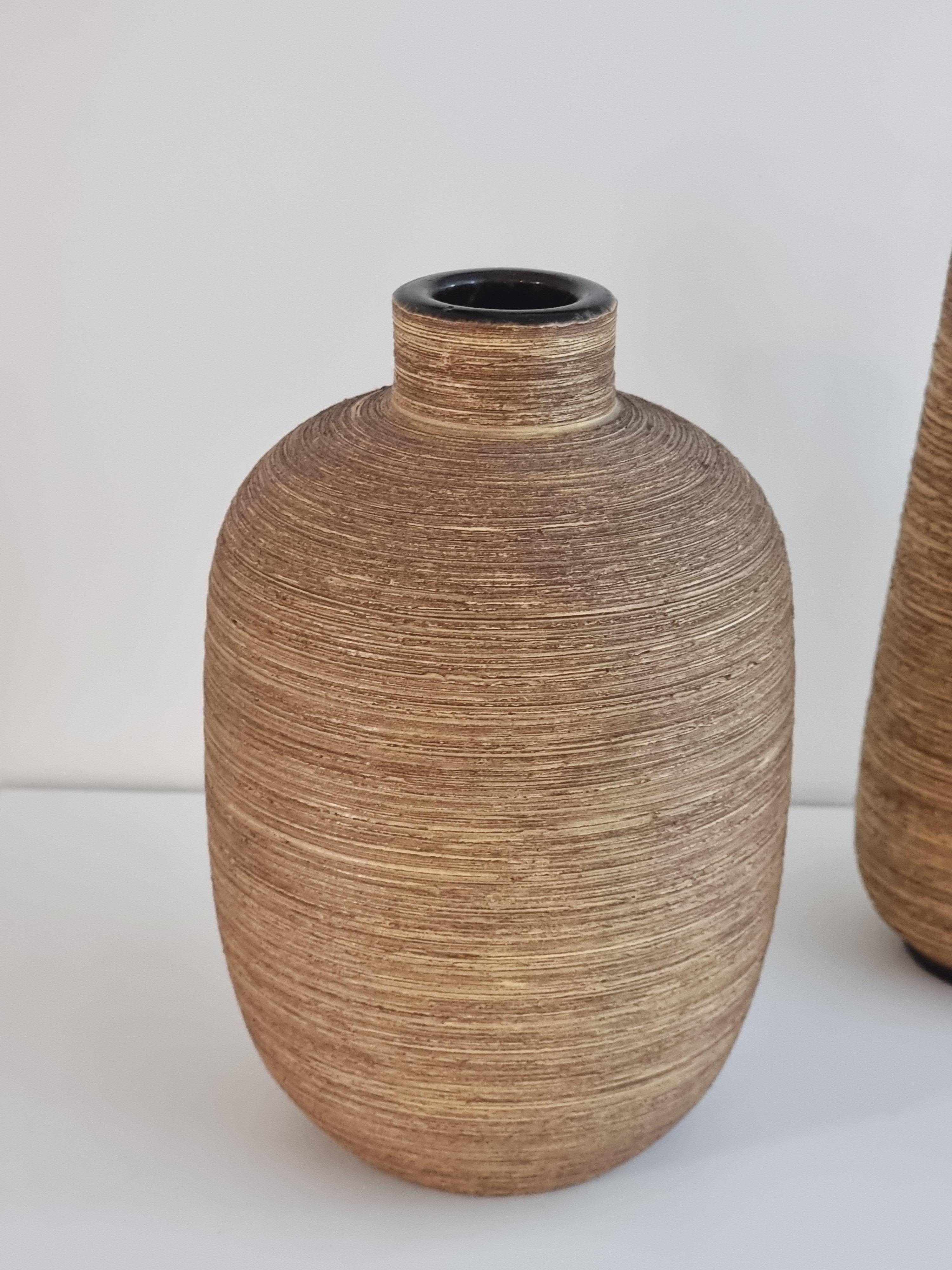 Set with Two Ceramic Vases by Greta Runeborg for Ekeby, Scandinavian Modern For Sale 2