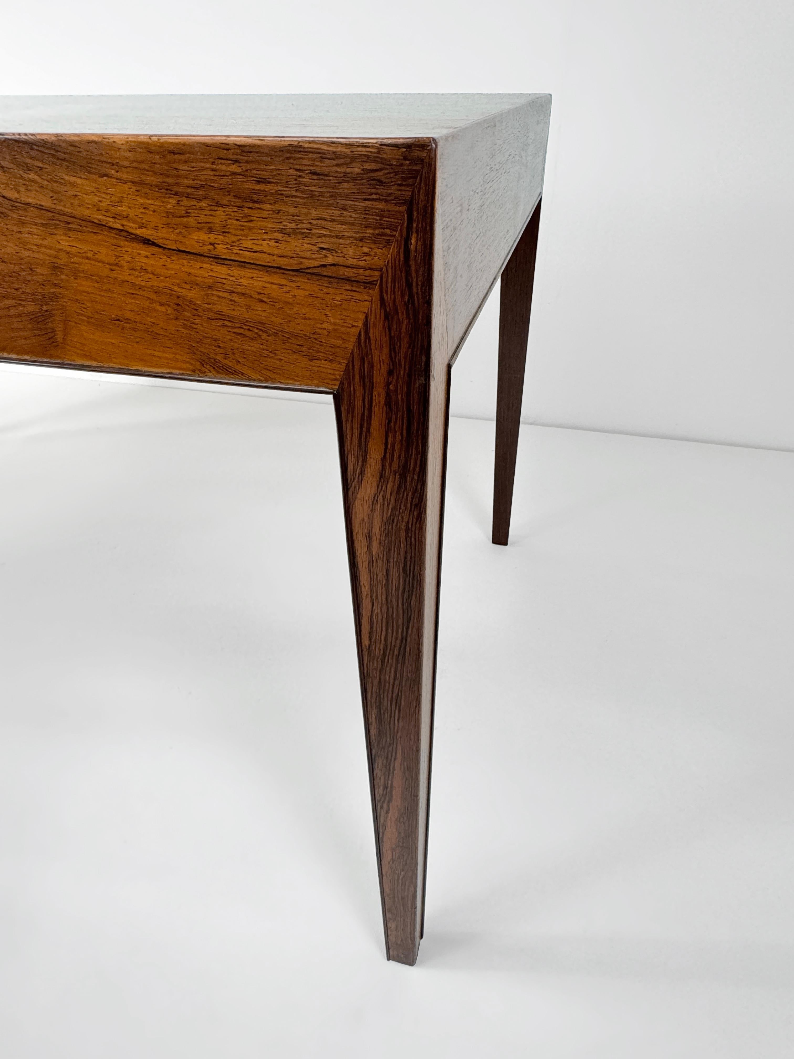 Bureau en bois de rose de Severin Hansen, pour Haslev Mobelsnedkeri Danemark, années 1950 2