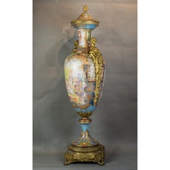 Vaso in porcellana di Sèvres e bronzo dorato in stile Arts & Crafts di Fuchs