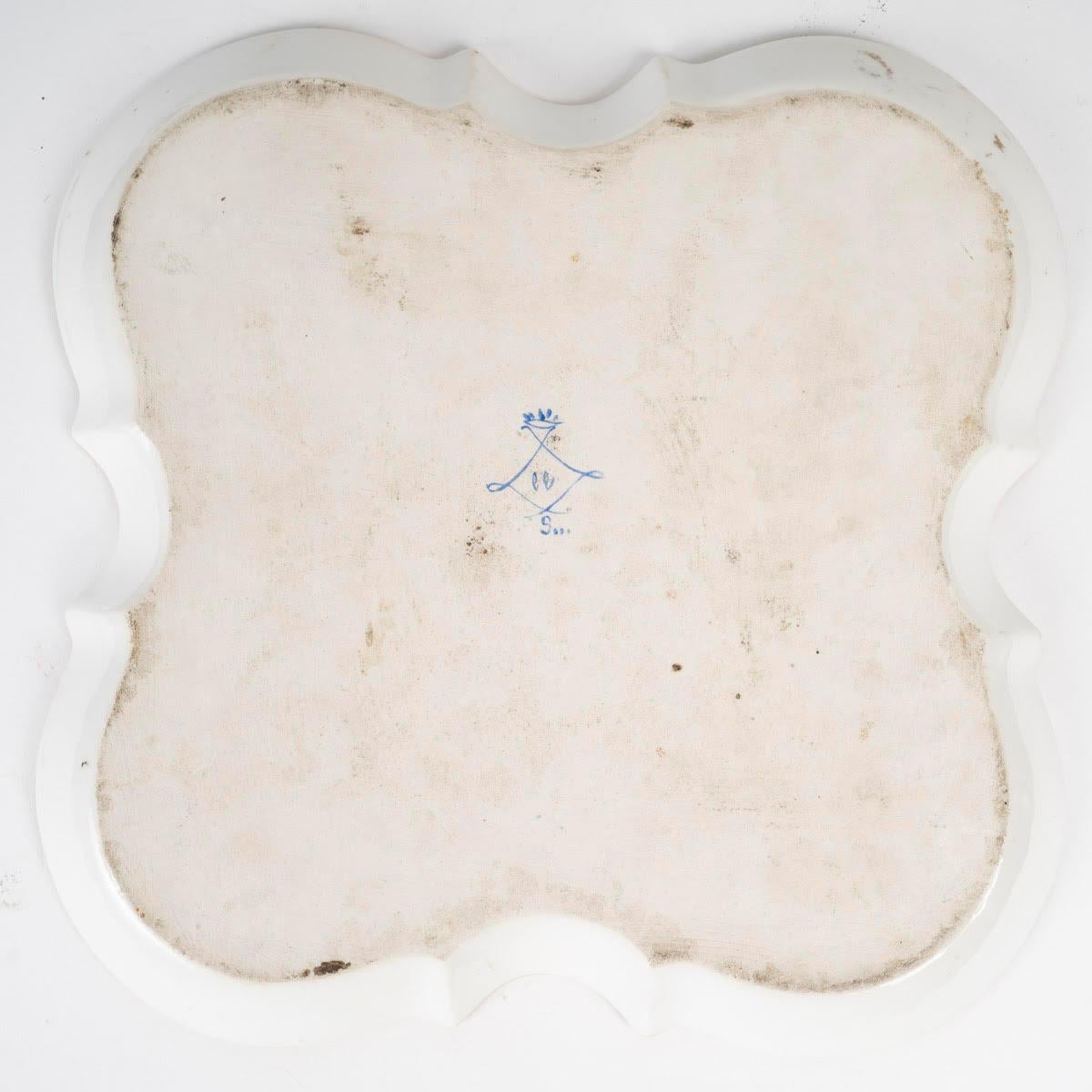 A Sèvres Porcelain Tea or Coffee Service, 19th Century, Napoleon III Period. In Good Condition In Saint-Ouen, FR