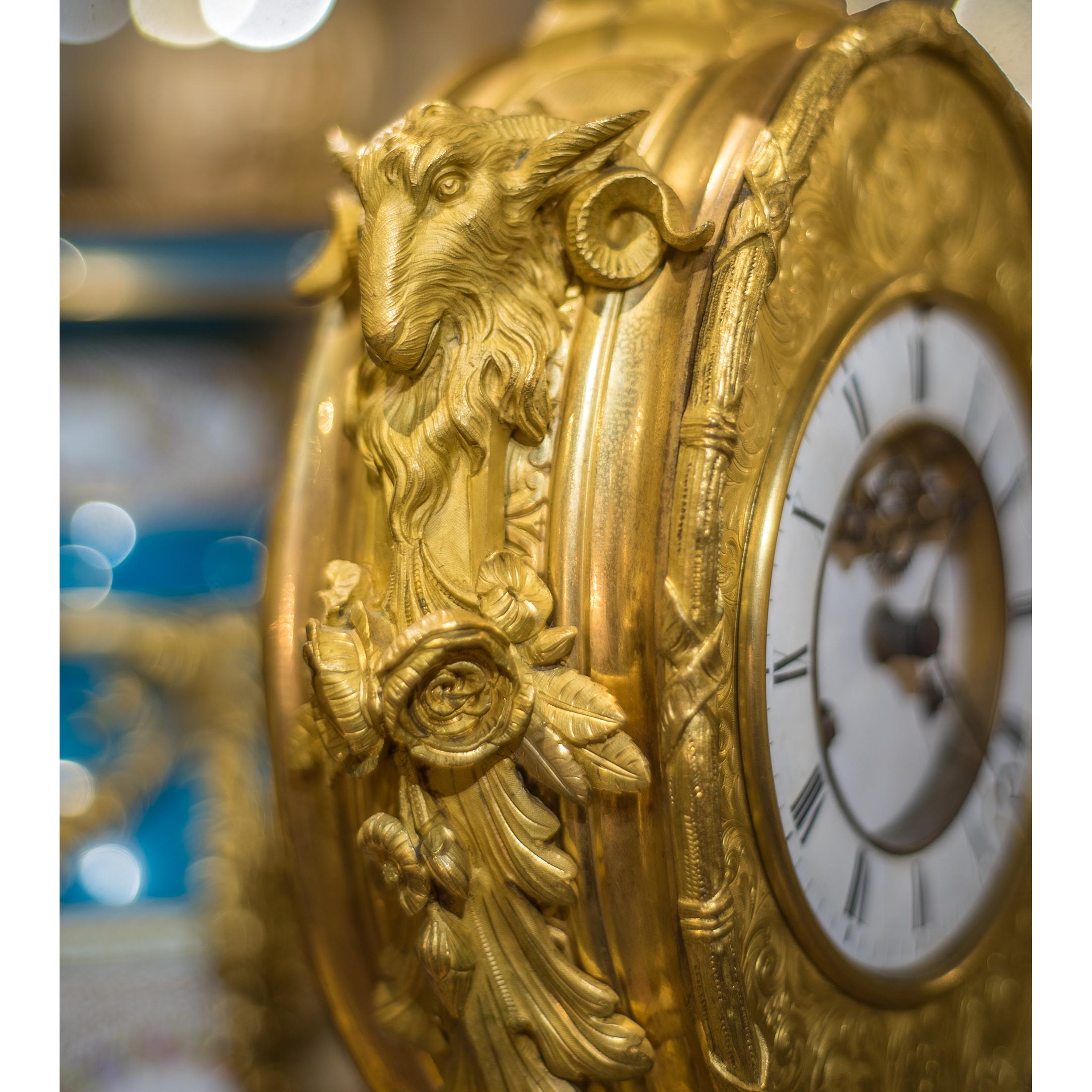 Sèvres-Style Gilt Bronze and Jeweled Porcelain Clock Set For Sale 2