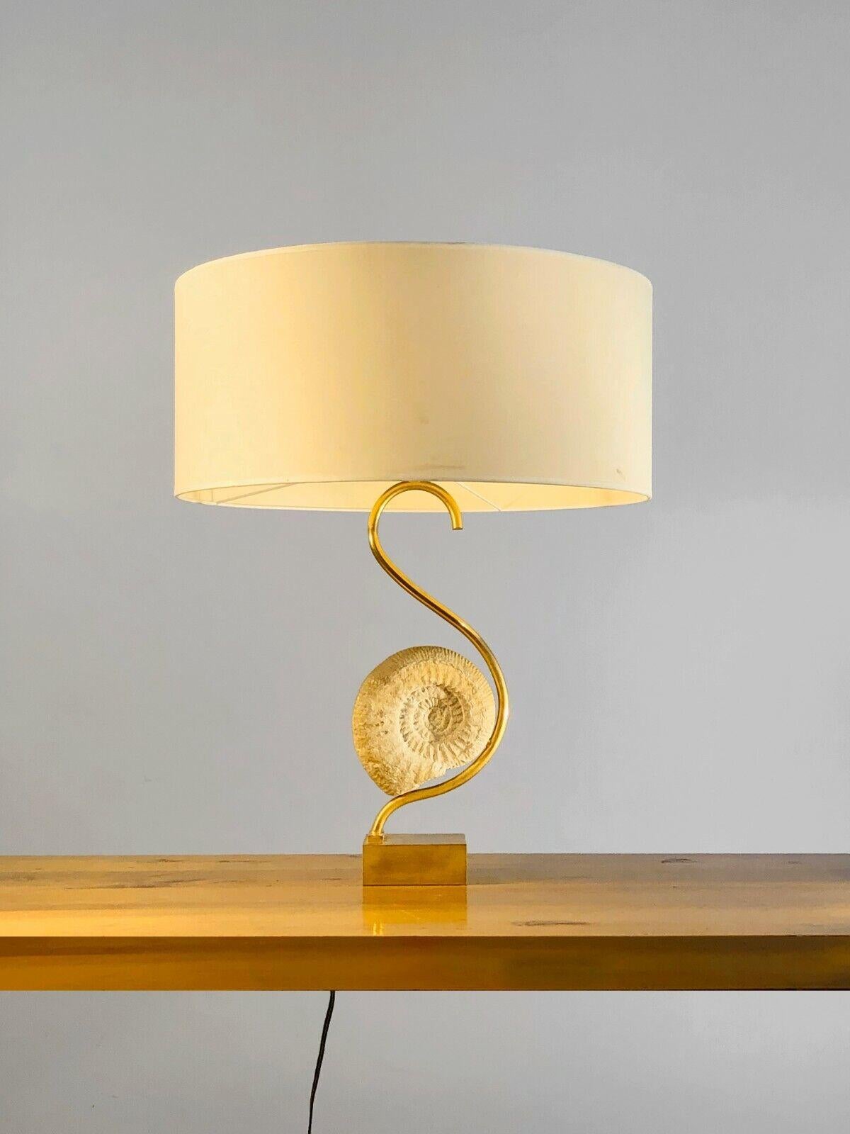 Metal A SHABBY-CHIC NEO-CLASSICAL TABLE LAMP, in the Style of MARIA PERGAY France 1970 For Sale