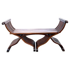 Banc Savonarola de style Renaissance italienne 