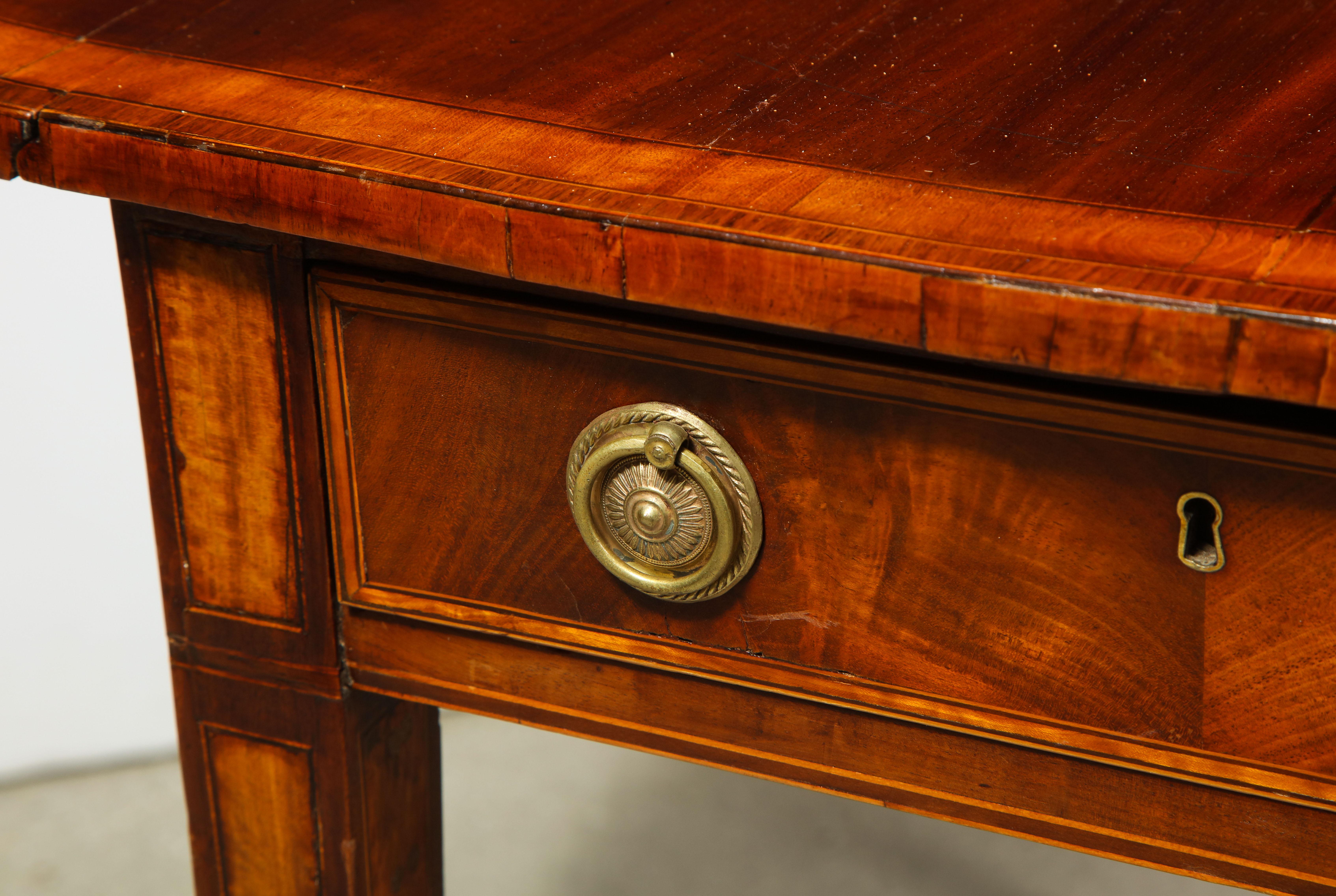 Sheraton inlaid mahogany Pembroke Table with satinwood banding 9