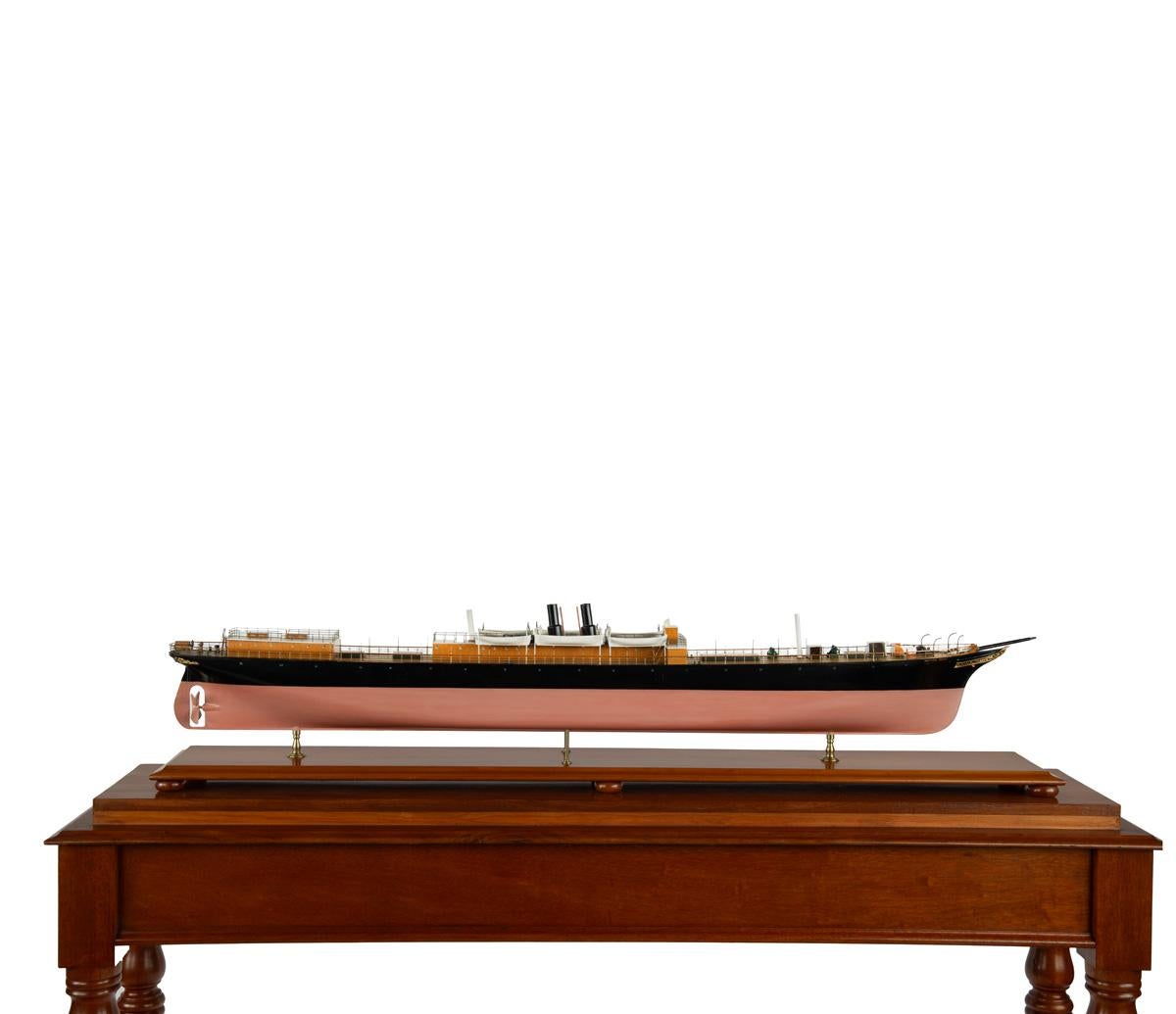 Un modelo de astillero del transatlántico Nippon Moru, fechado en 1898 Inglés en venta