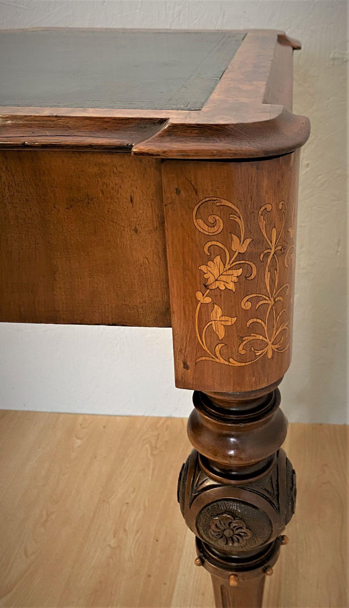 Shoolbred Labeled Victorian Walnut Writing Table with a Green Leather Top For Sale 6