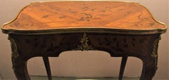 Table d'appoint Escalier De Cristal, Paris