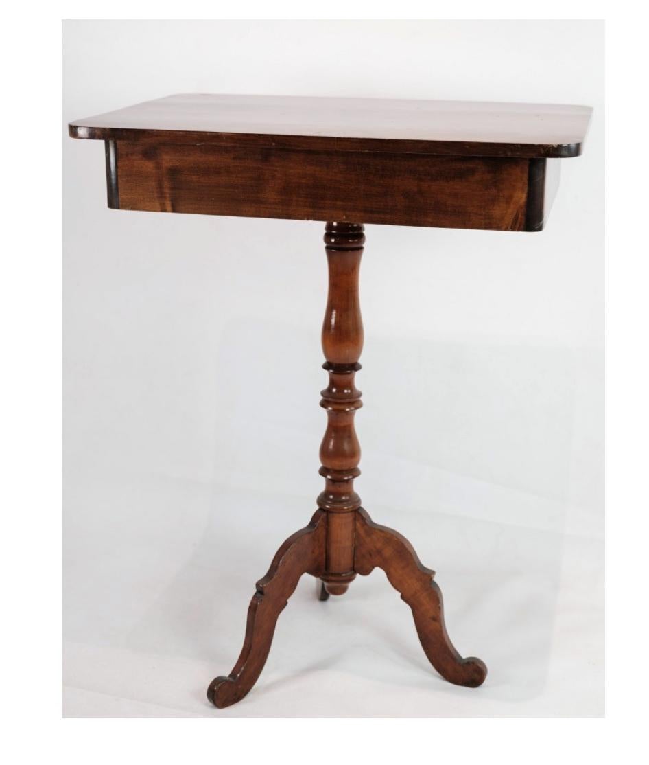 Side Table on a Mahogany Pillar from Around the Year 1850s In Good Condition In Lejre, DK