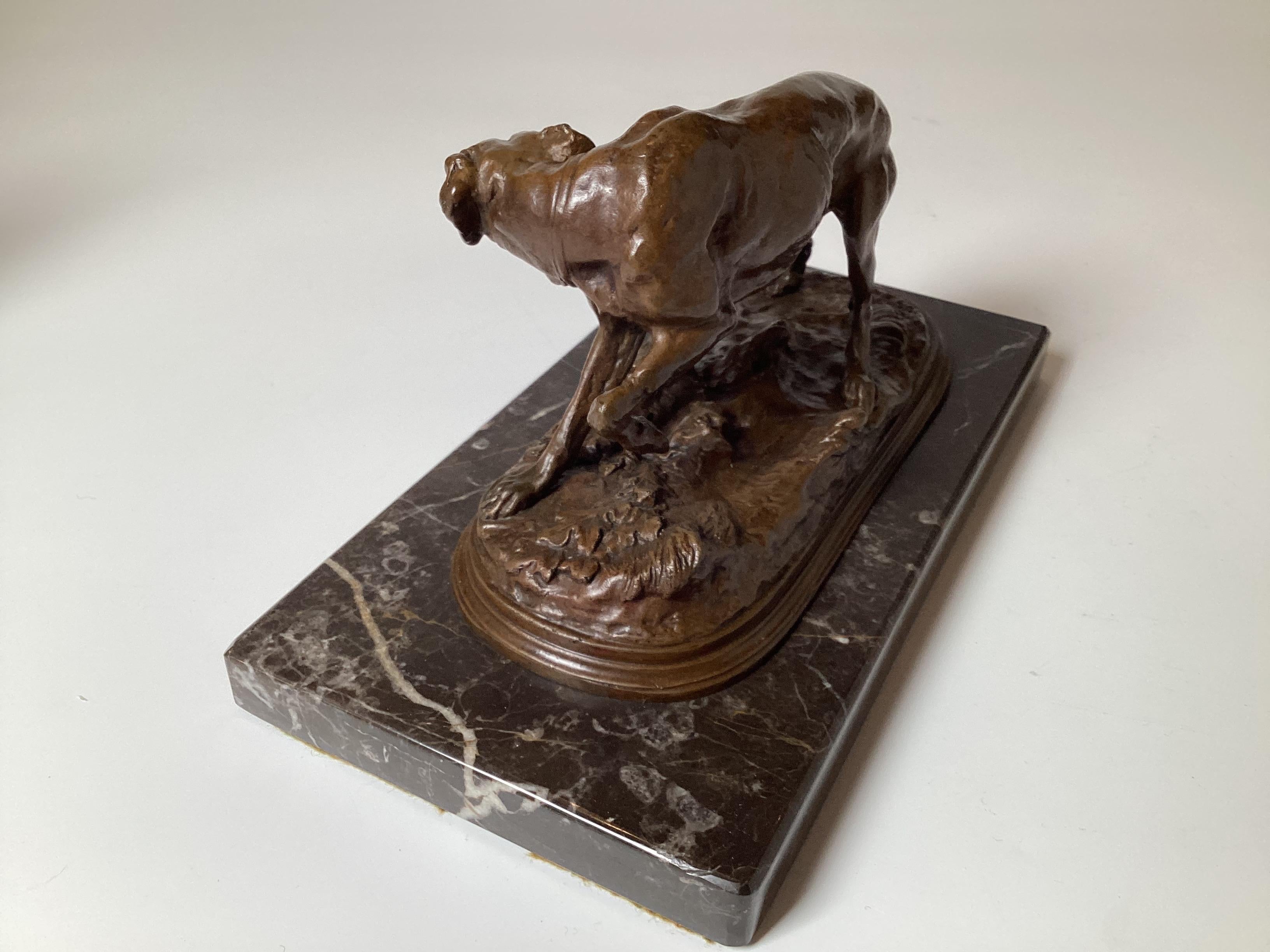 Bronzo firmato di un cane pointer dopo Pierre-Jules Mene in vendita 1