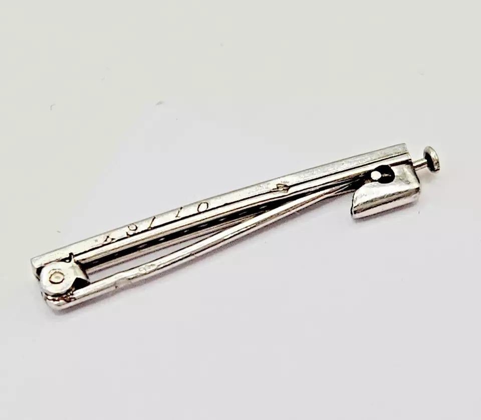 A Signed Cartier Paris Art Deco Platinum & Diamond Pin / Brooch, Circa 1920’s. 5