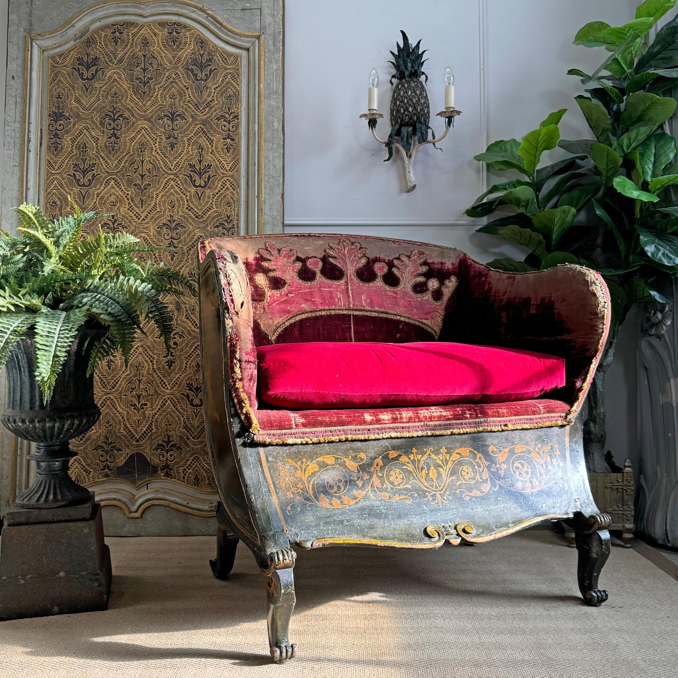 A Significantly Important and Rare 18th Century French Sleigh Form Crown Chair For Sale 5