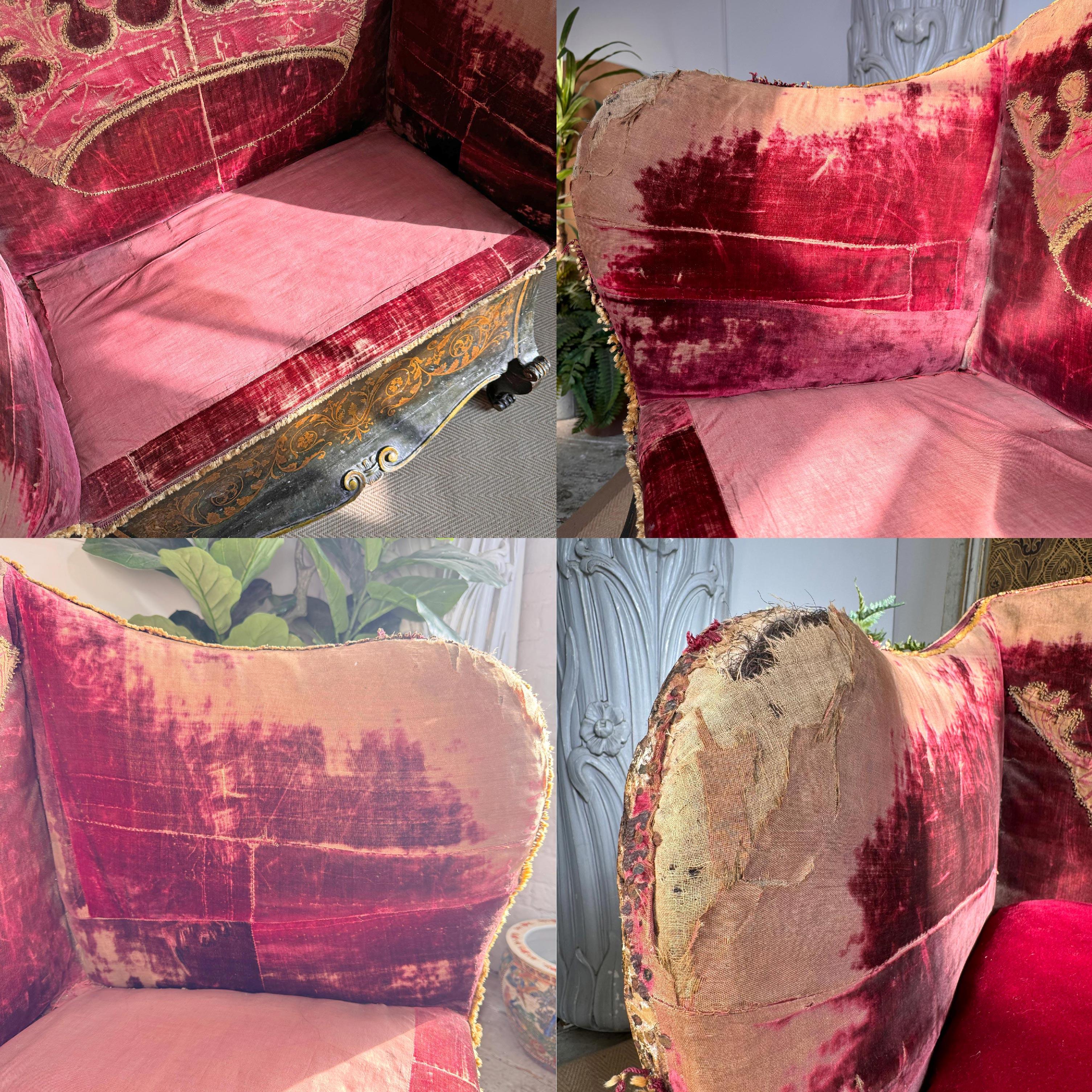 A Significantly Important and Rare 18th Century French Sleigh Form Crown Chair For Sale 13