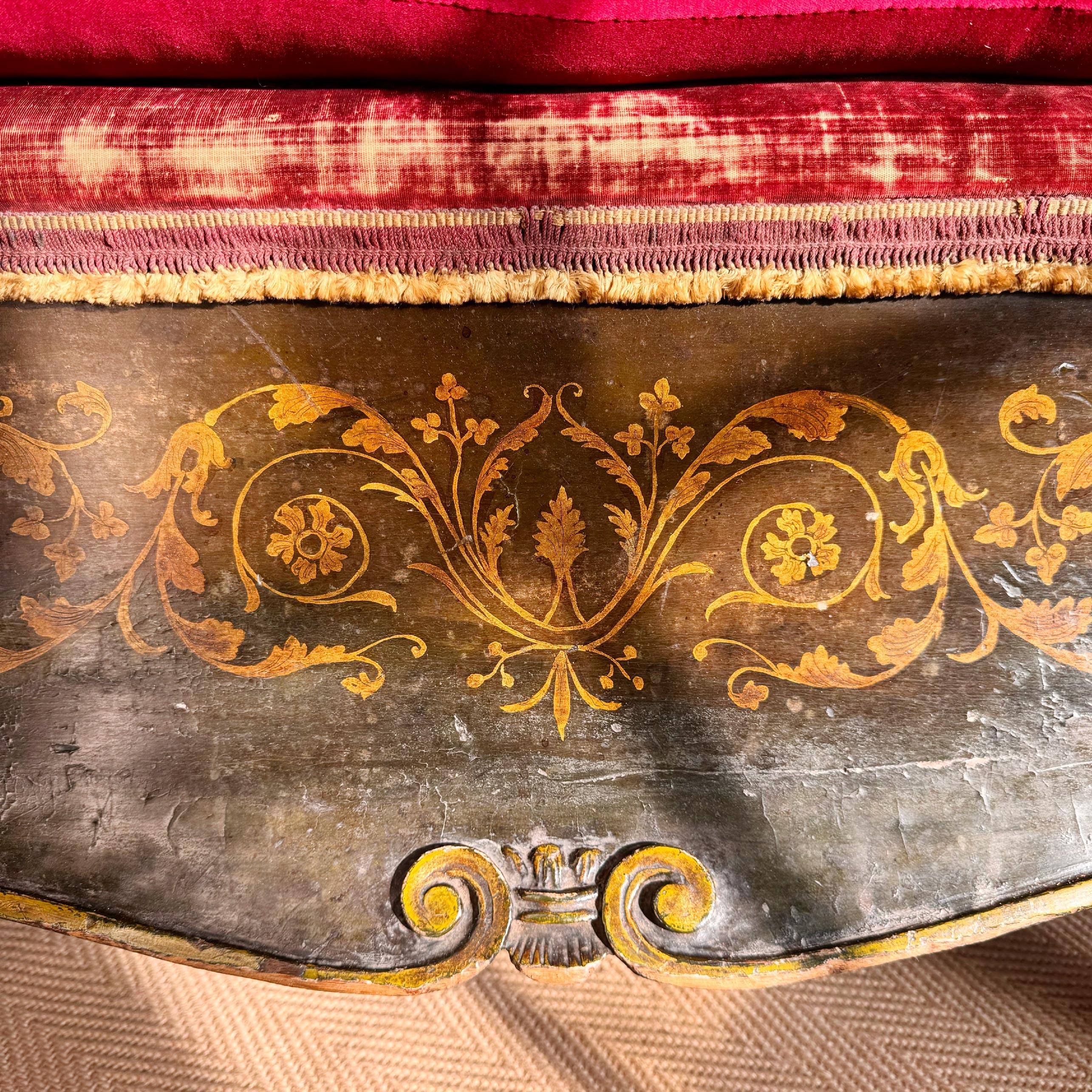 A Significantly Important and Rare 18th Century French Sleigh Form Crown Chair In Distressed Condition For Sale In Hastings, GB
