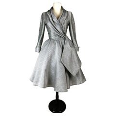 Un abito di seta di Eric Dubrulle per il Prix de Diane, Haute Couture – Parigi, Primavera