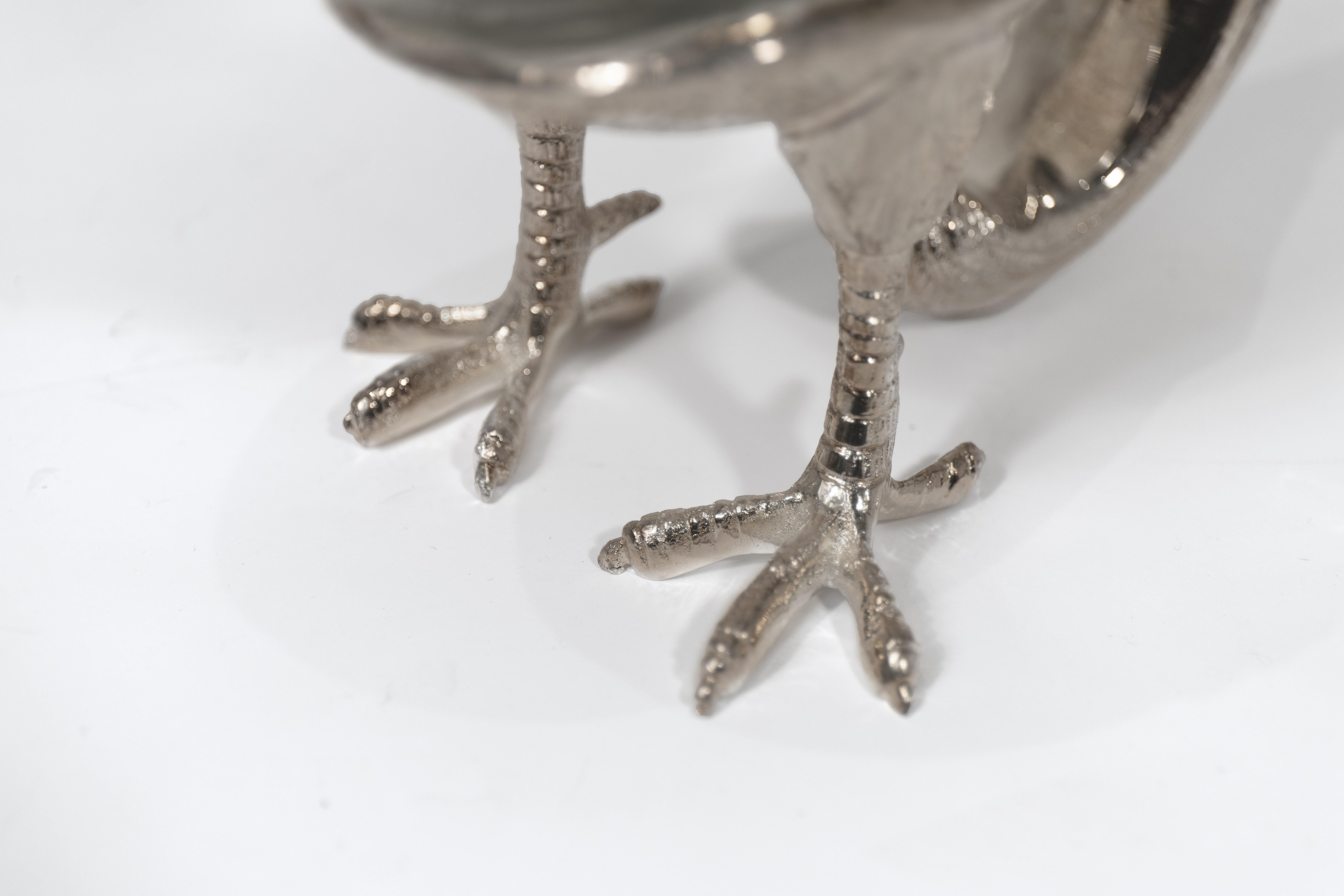 Plaqué argent Carafe à décanter en argent et verre taillé en forme de coq en vente