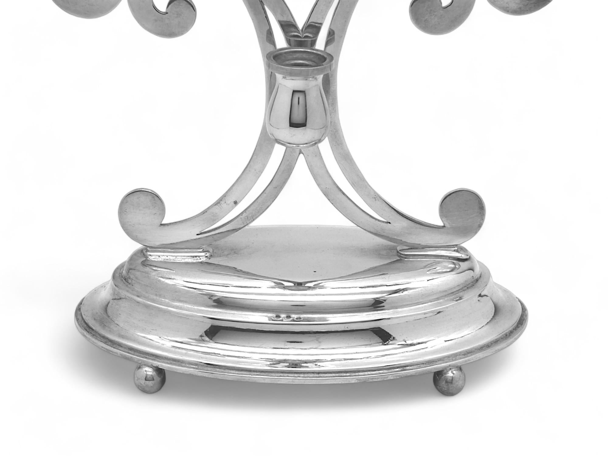 Lampada di Hannukah austriaca in argento, 1925 circa 2
