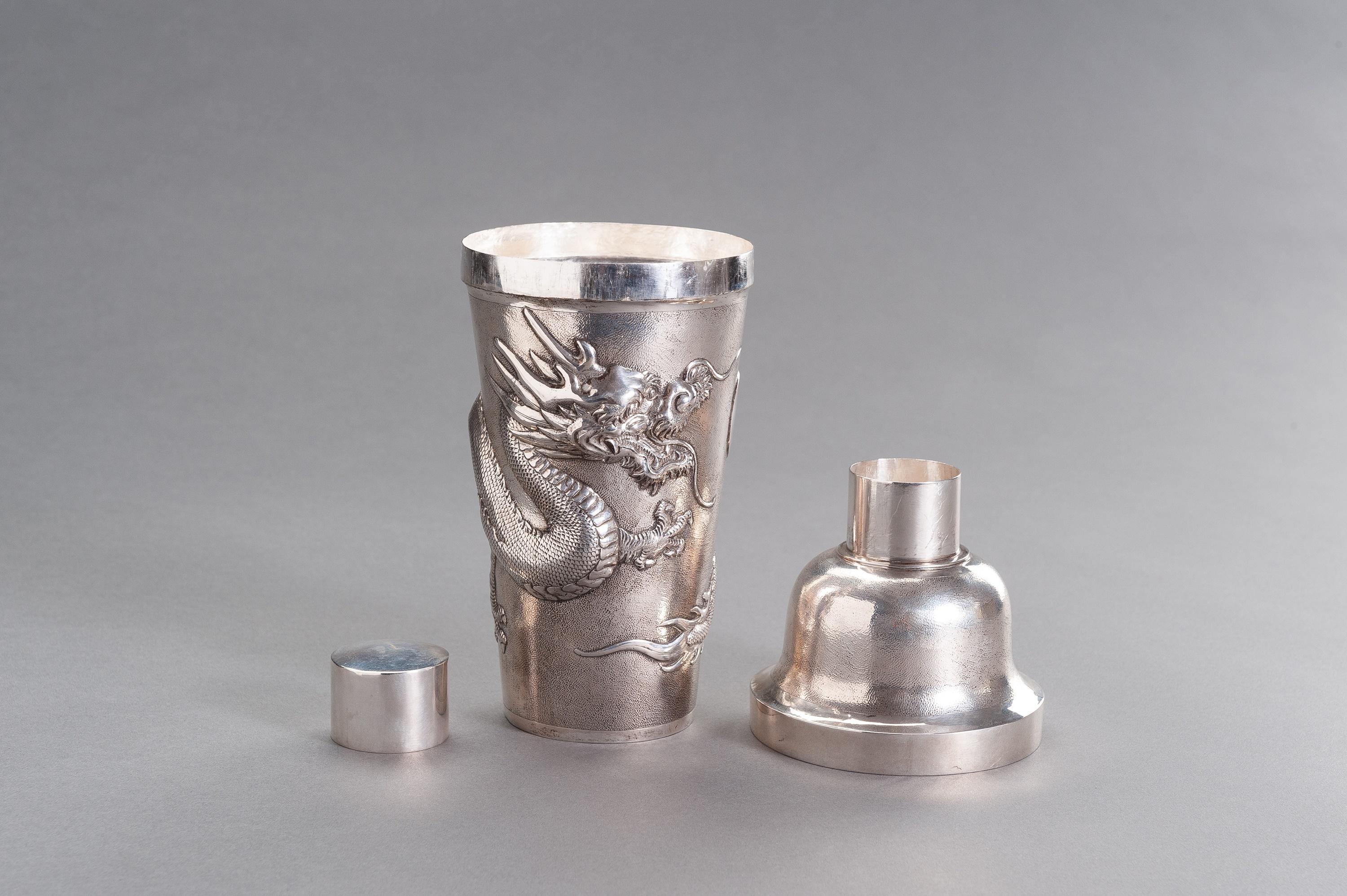 Silberner Drachen-Cocktailshaker, China, um 1920 im Angebot 4