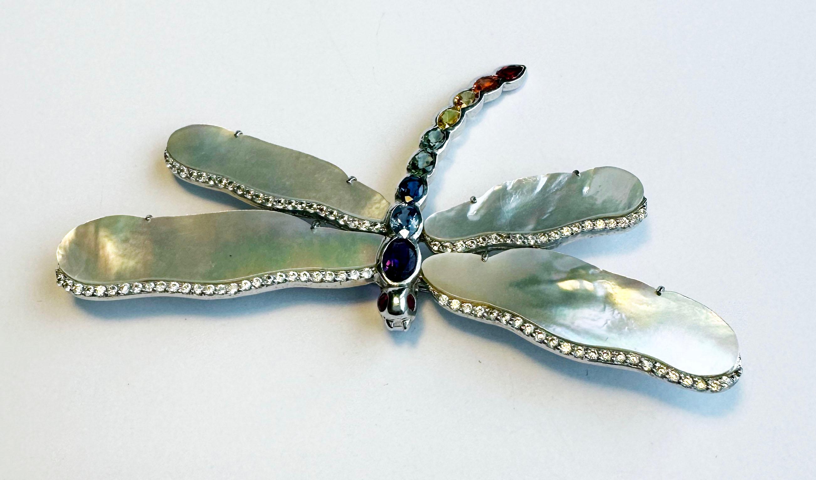 A Silver Dragonfly Brooch/Pendant set with Sapphires For Sale 1