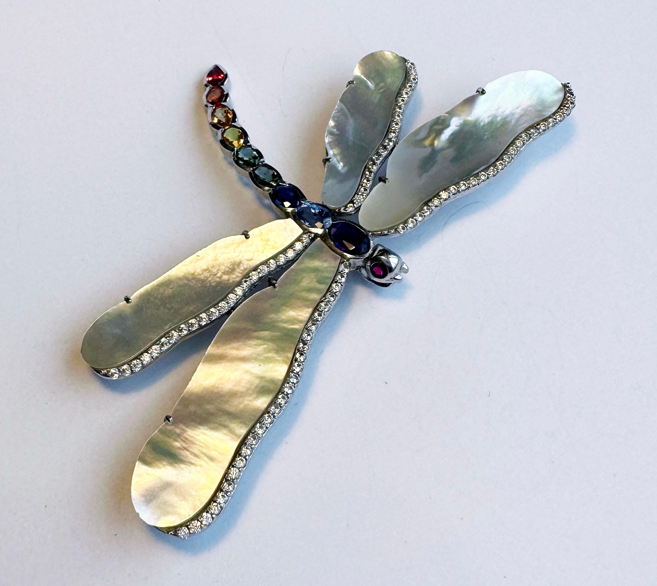 A Silver Dragonfly Brooch/Pendant set with Sapphires For Sale 2