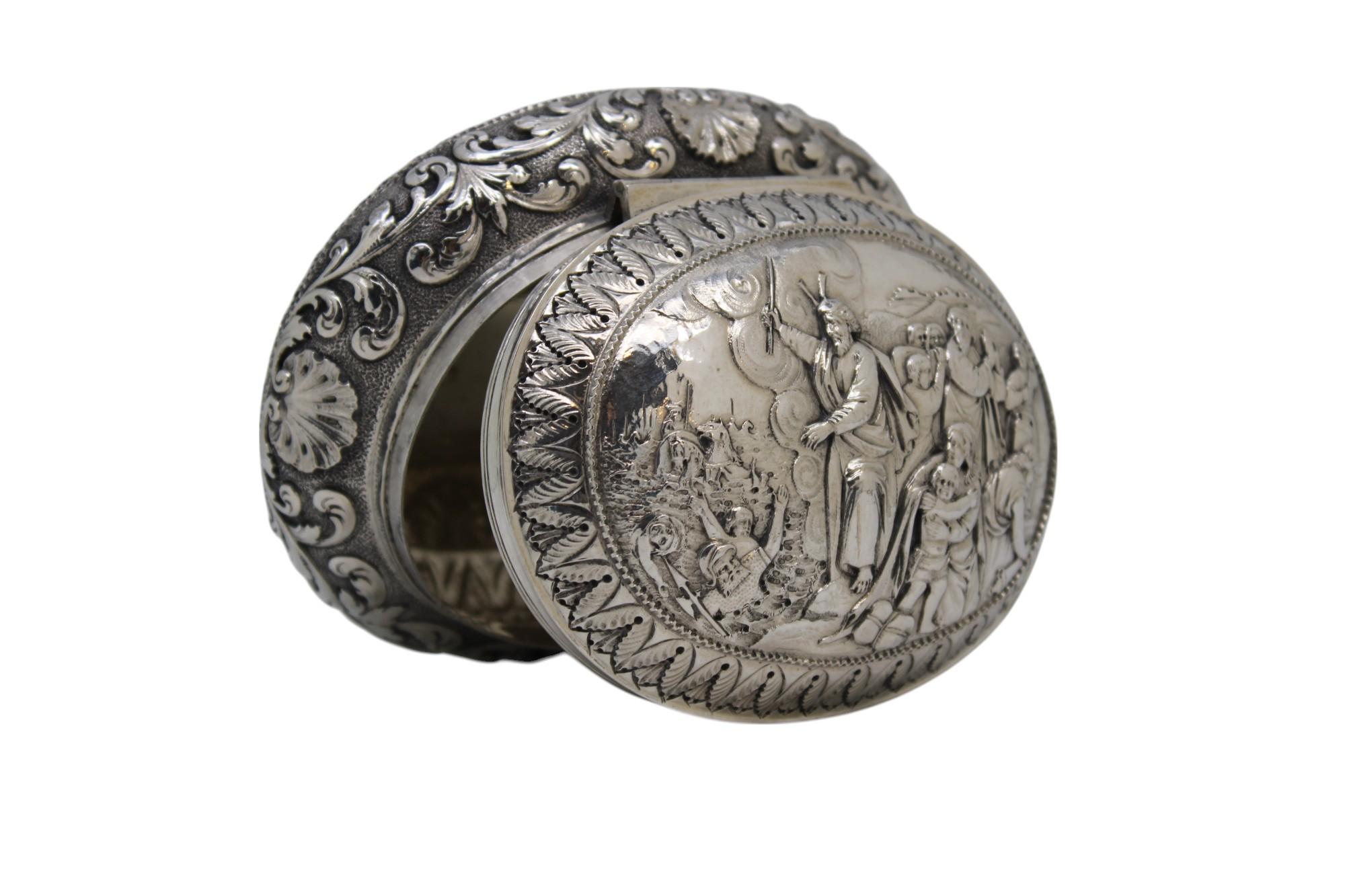 A. Silver Dutch Etrog Box, Niederlande CIRCA 1900 im Angebot 1