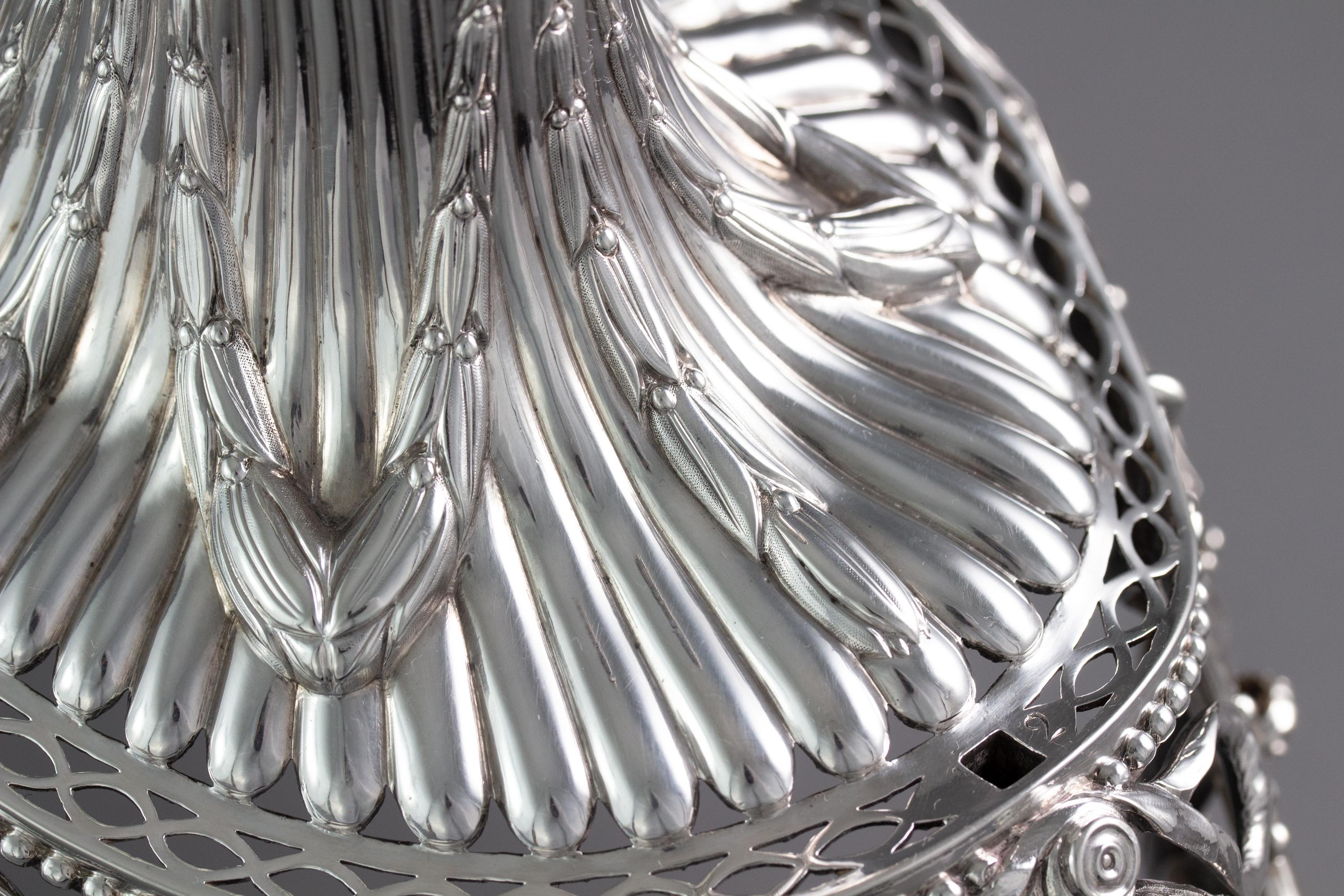 George III Silver Epergne or Table Centrepiece, Thomas Pitts, London 1773