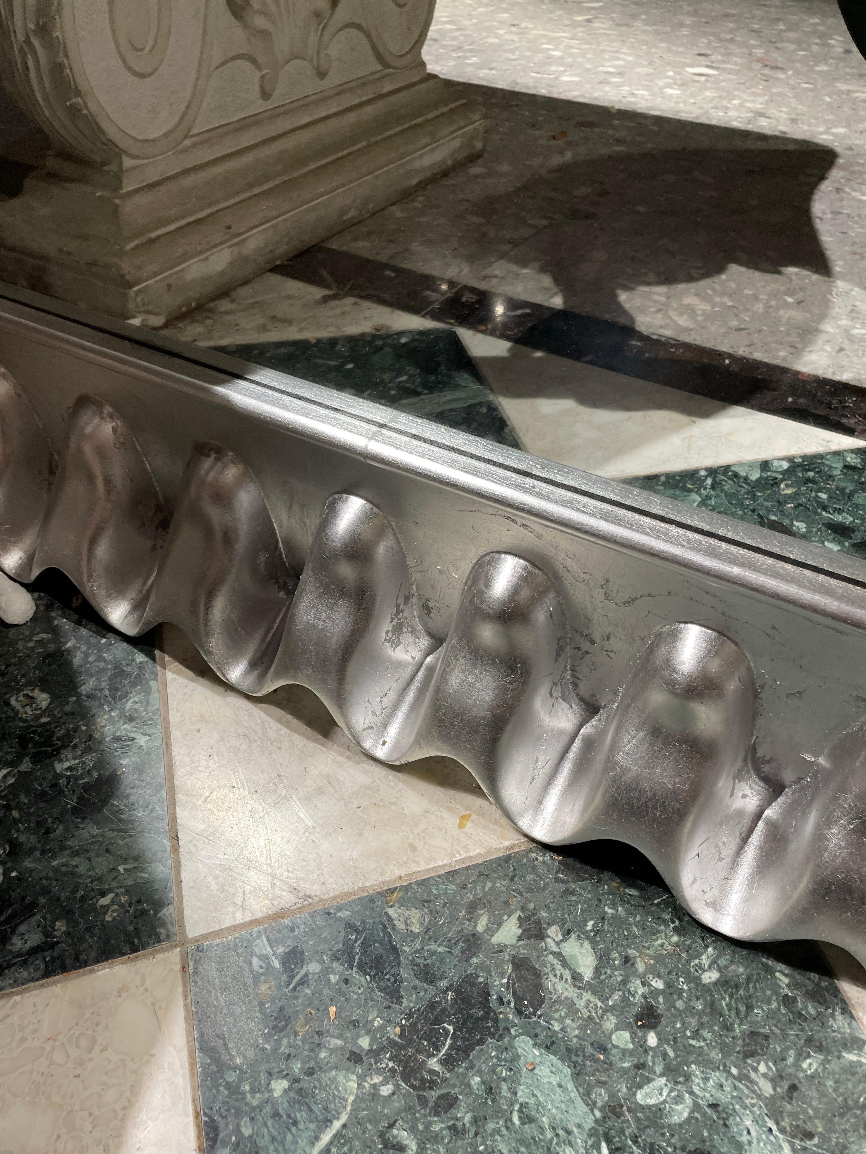 Uno specchio d'argento in stile Florentine In condizioni buone in vendita a ARMADALE, VIC