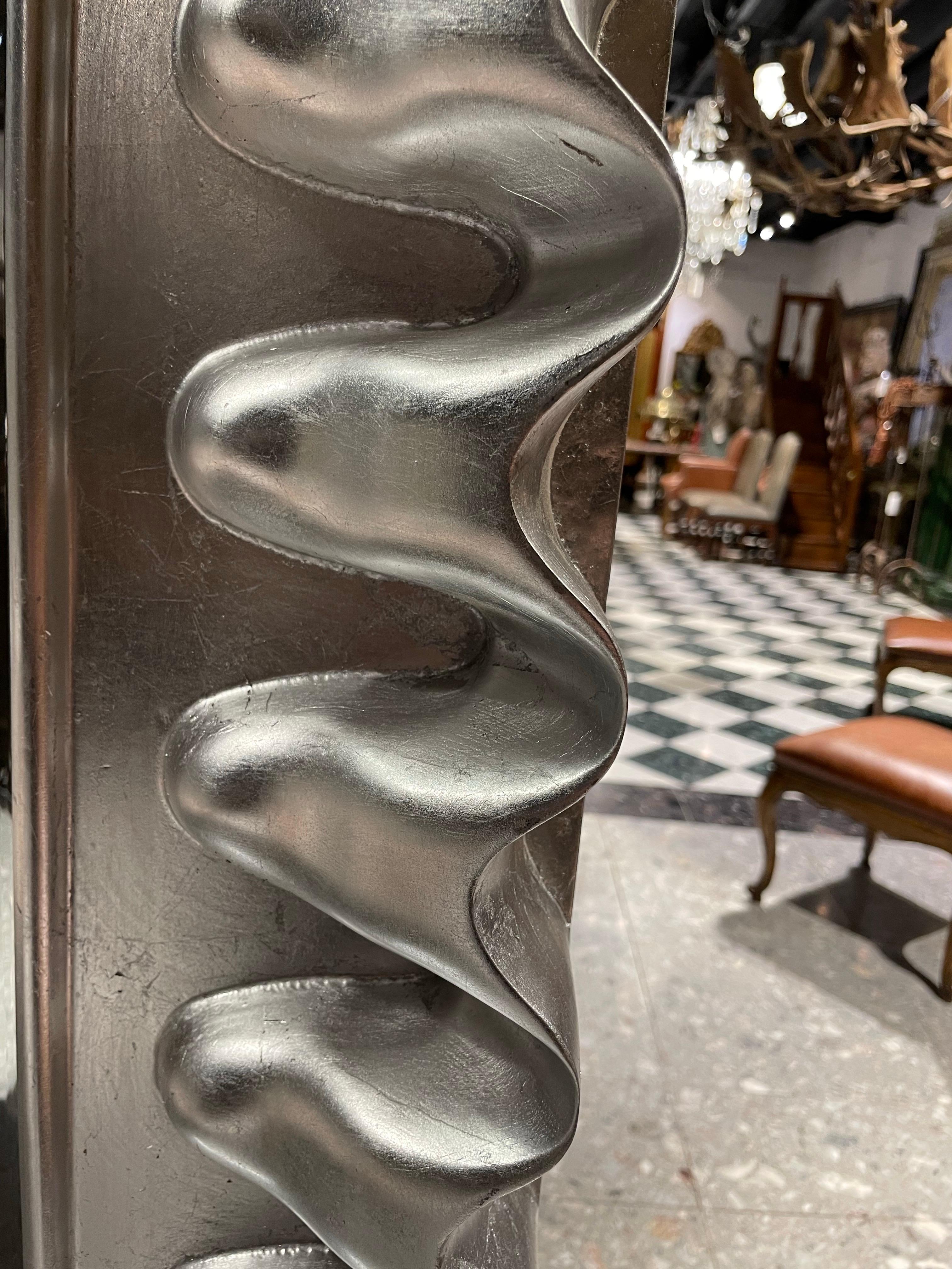 XXI secolo e contemporaneo Uno specchio d'argento in stile Florentine in vendita