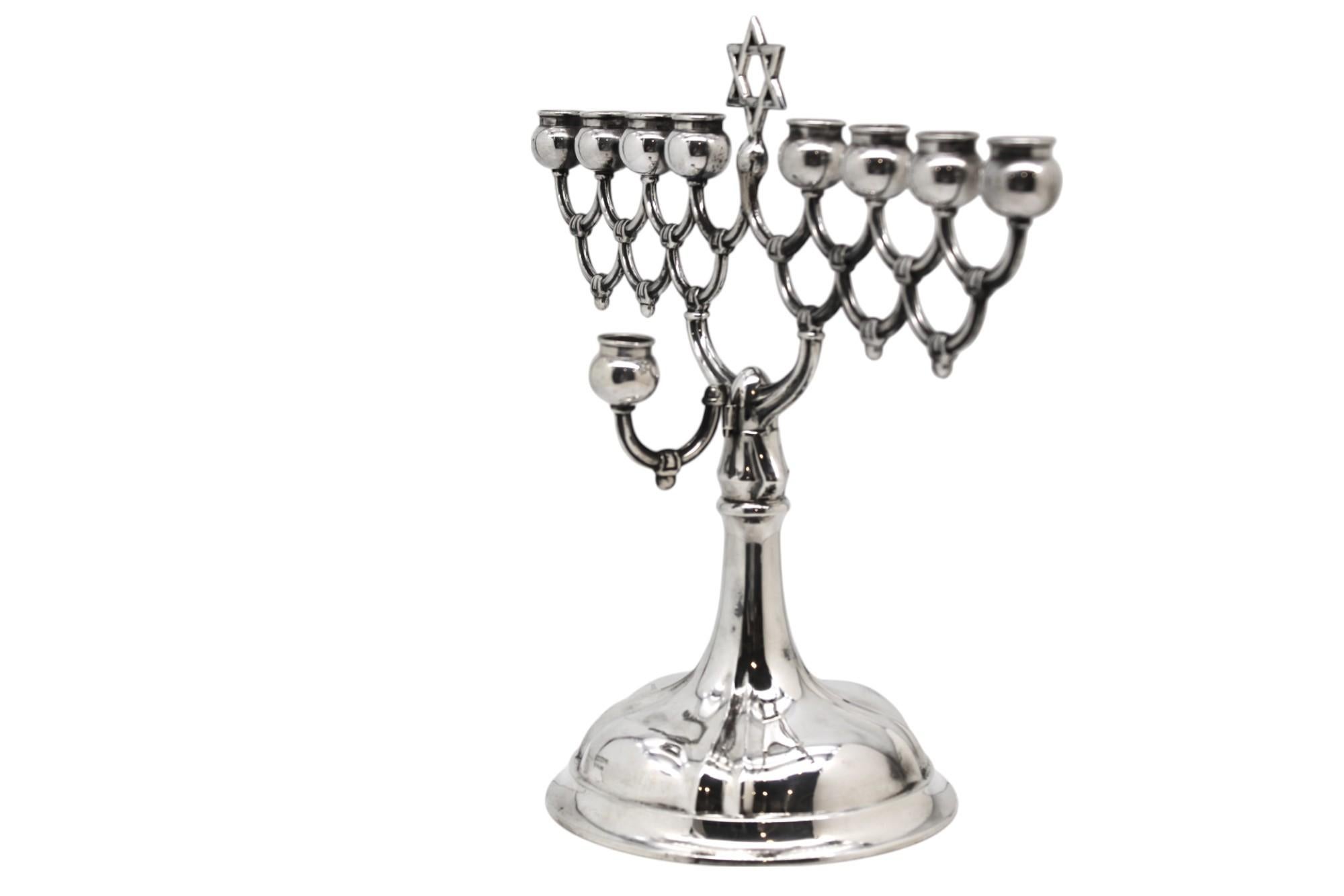 A Silver German Hanukkah Lamp Circa 1930 In Good Condition For Sale In New York, NY