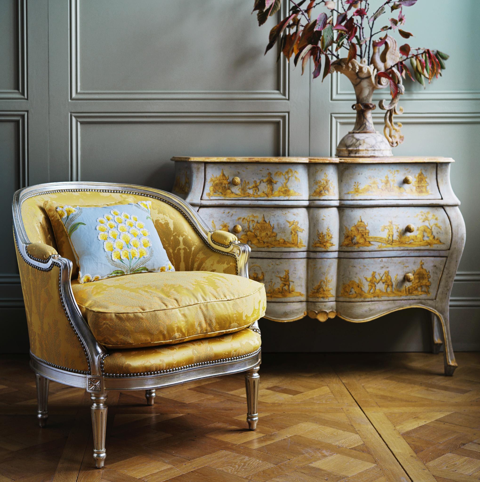 Marquise-Sessel aus versilbertem, vergoldetem Holz im Hollywood-Regency-Stil (Polster) im Angebot