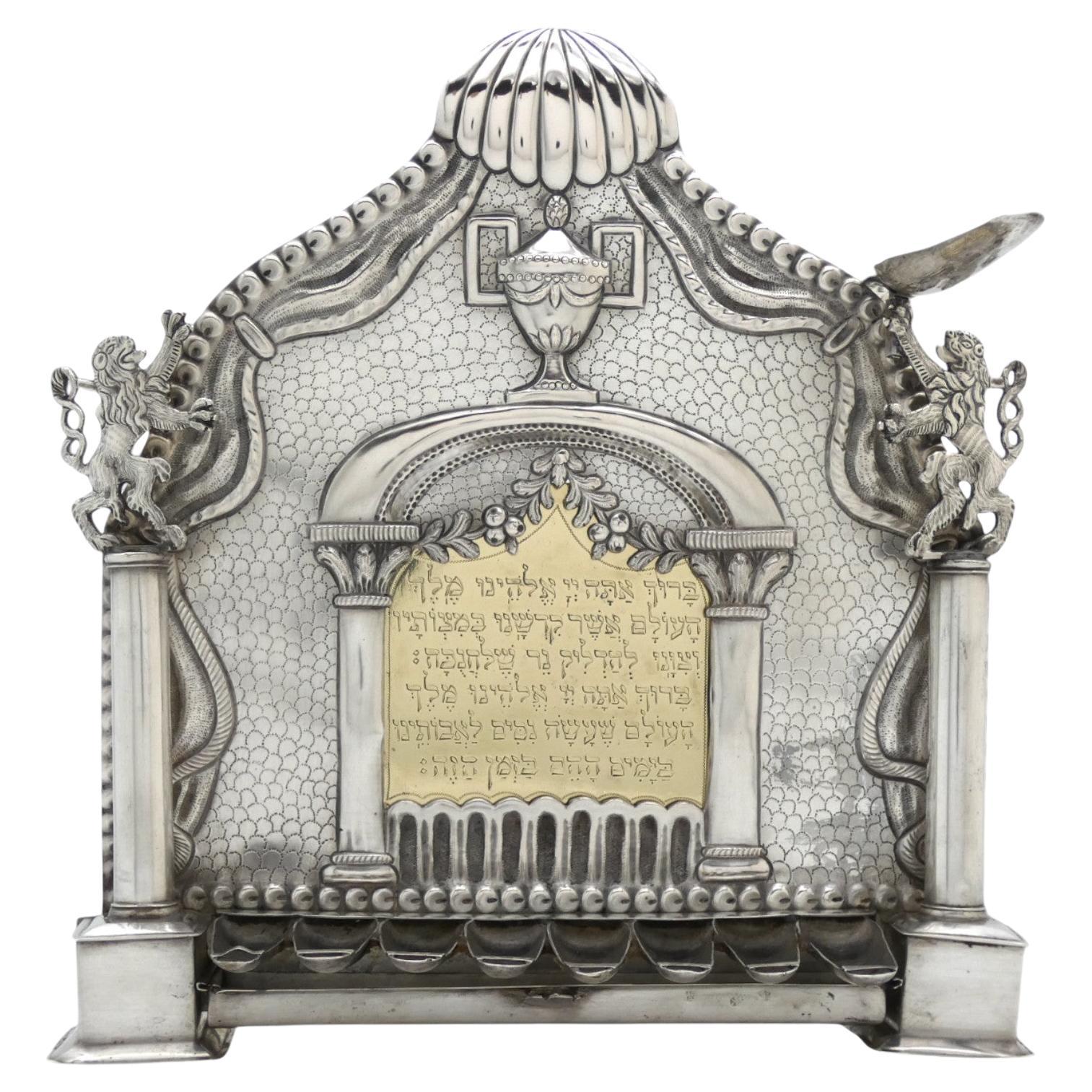 A. Silver Lámpara Menorah de Hanukkah, Nuremberg, Alemania, 1799 - 1803