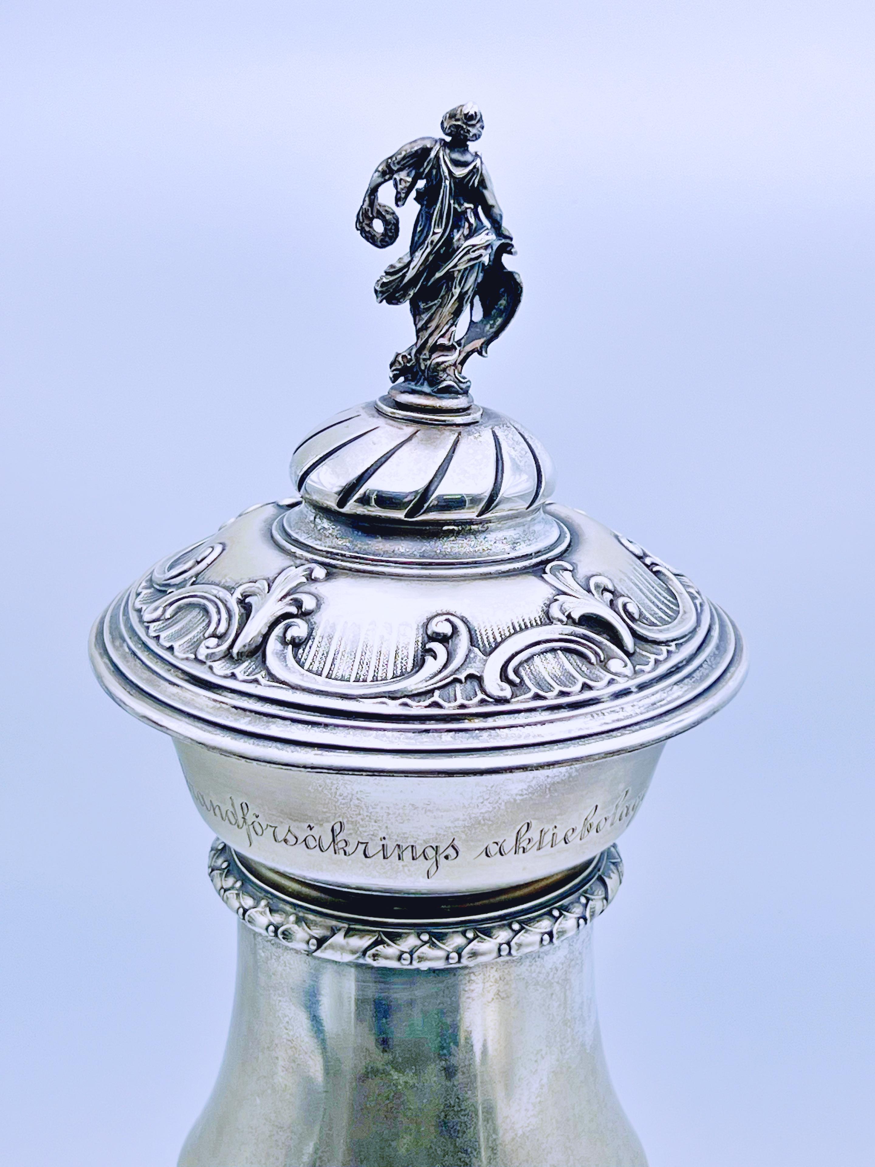Calice figurato storico in argento con coperchio del 1885 in vendita 6