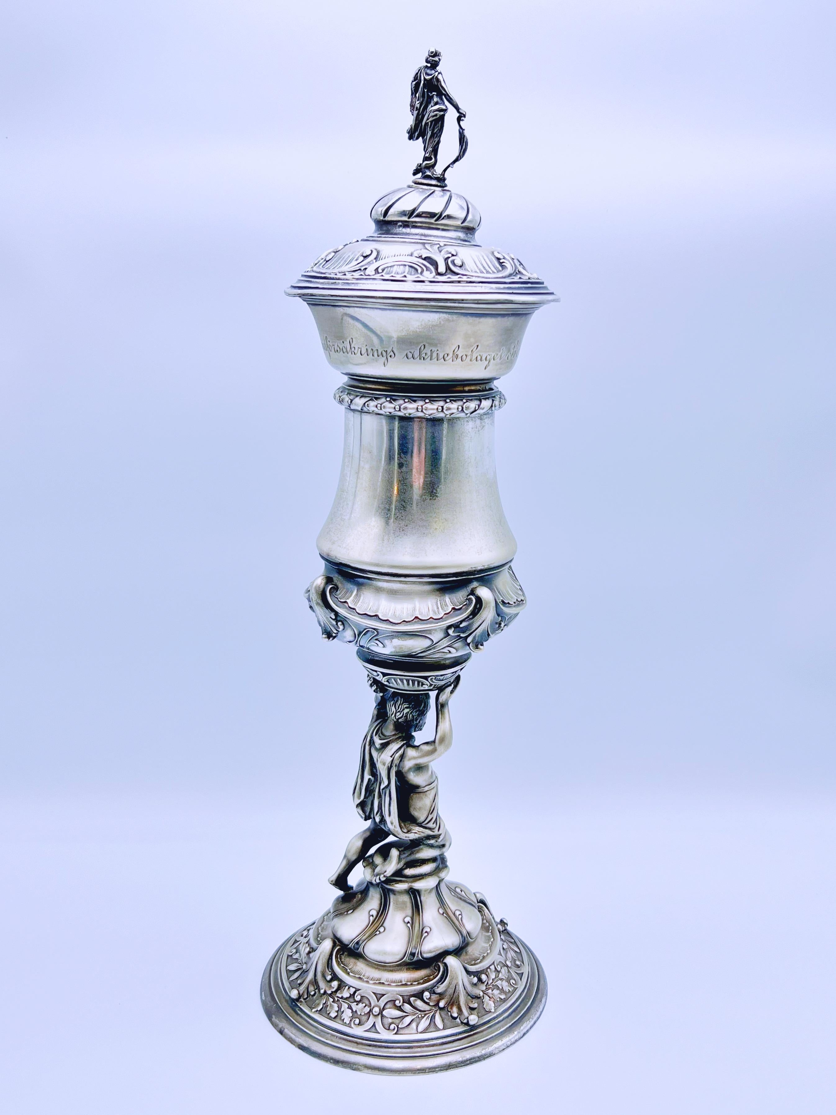 Calice figurato storico in argento con coperchio del 1885 in vendita 11