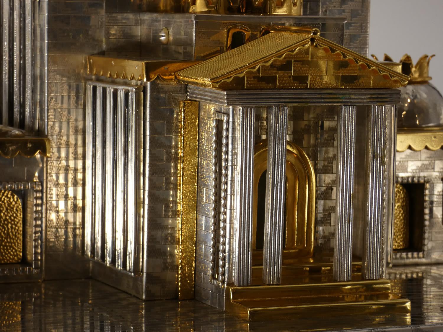 A  Silver Model of the Holy Temple, Shuki Freiman, Jerusalem, Circa 2010 For Sale 6