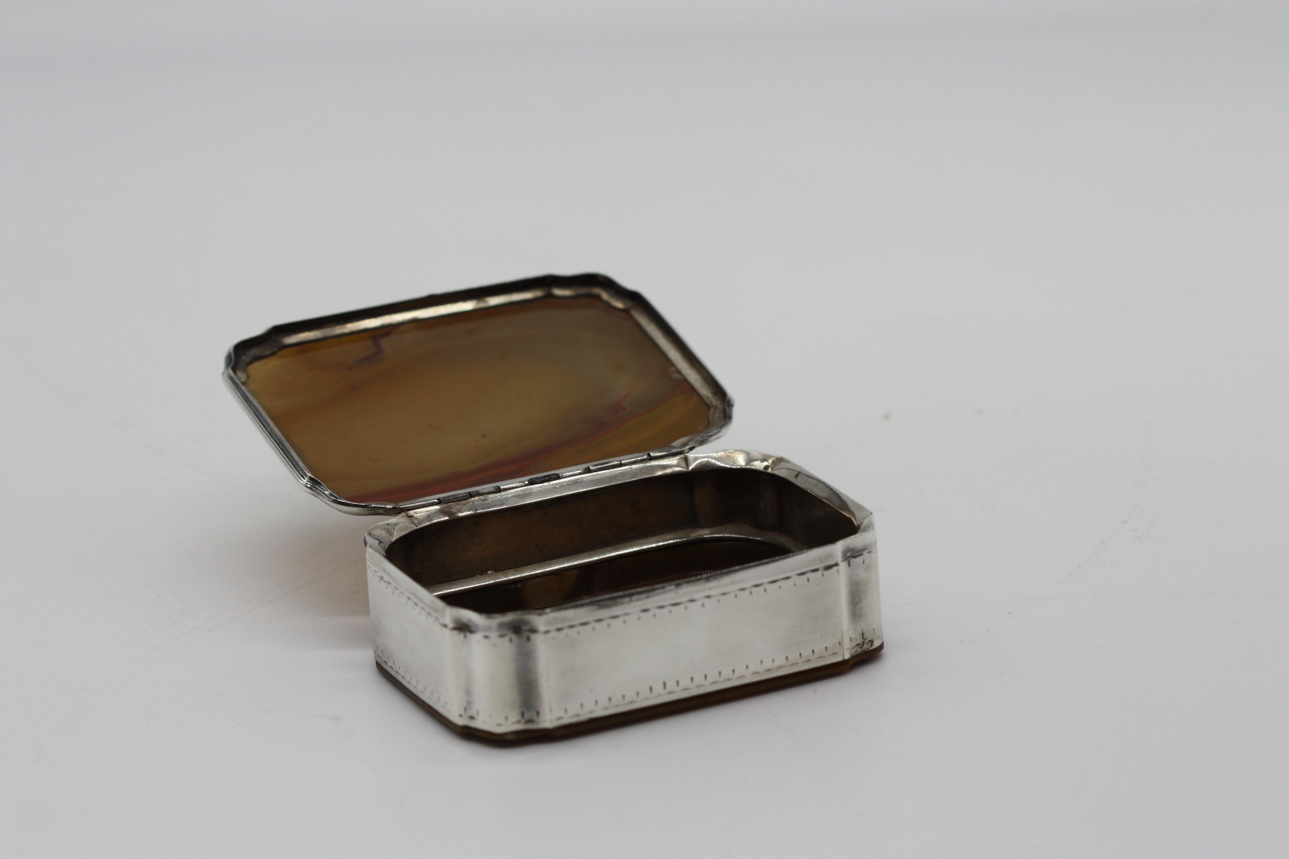 Silver-Mounted Agate Box, Probably English, circa 1870 For Sale 2