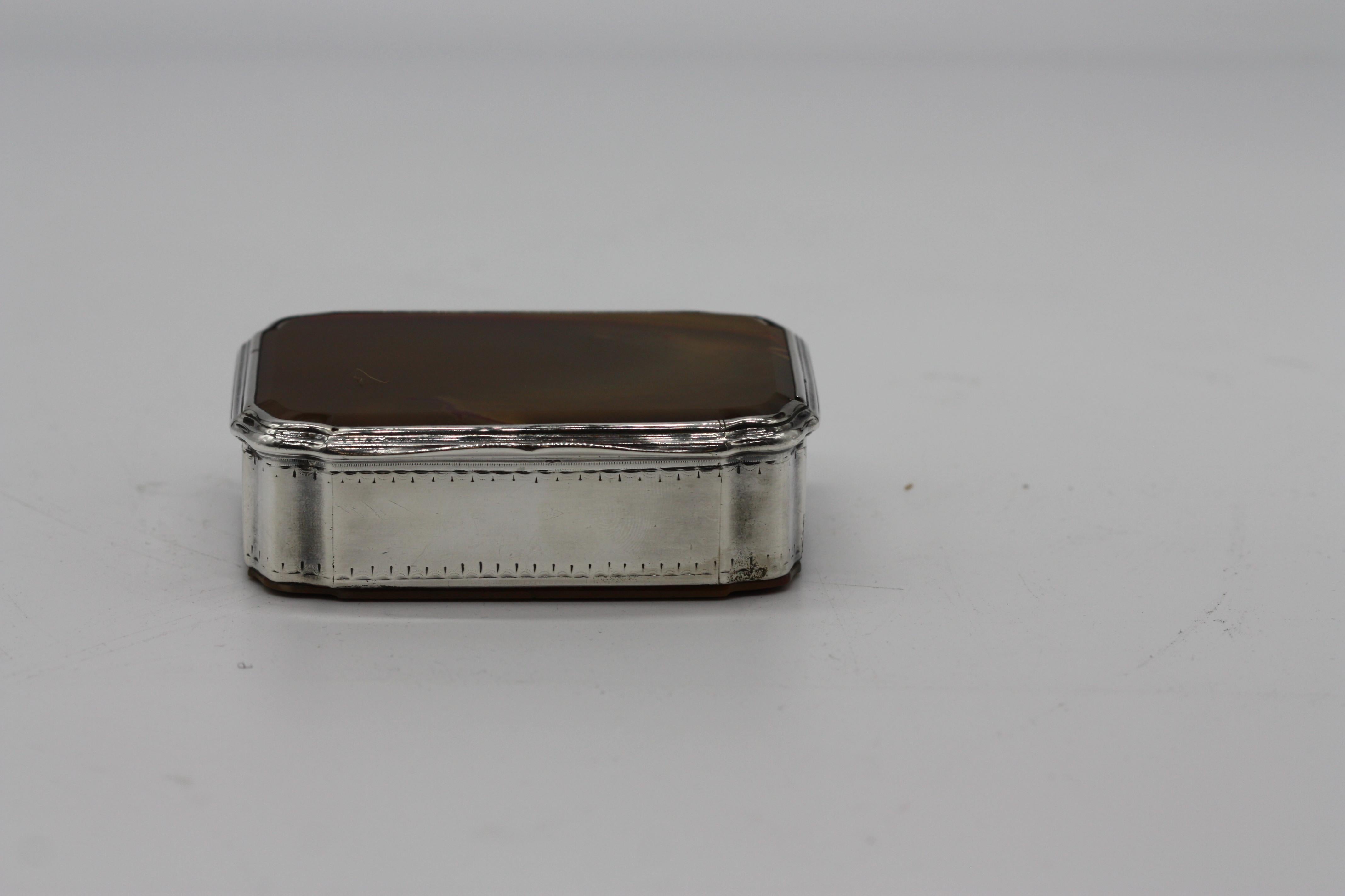 Silver-Mounted Agate Box, Probably English, circa 1870 For Sale 3