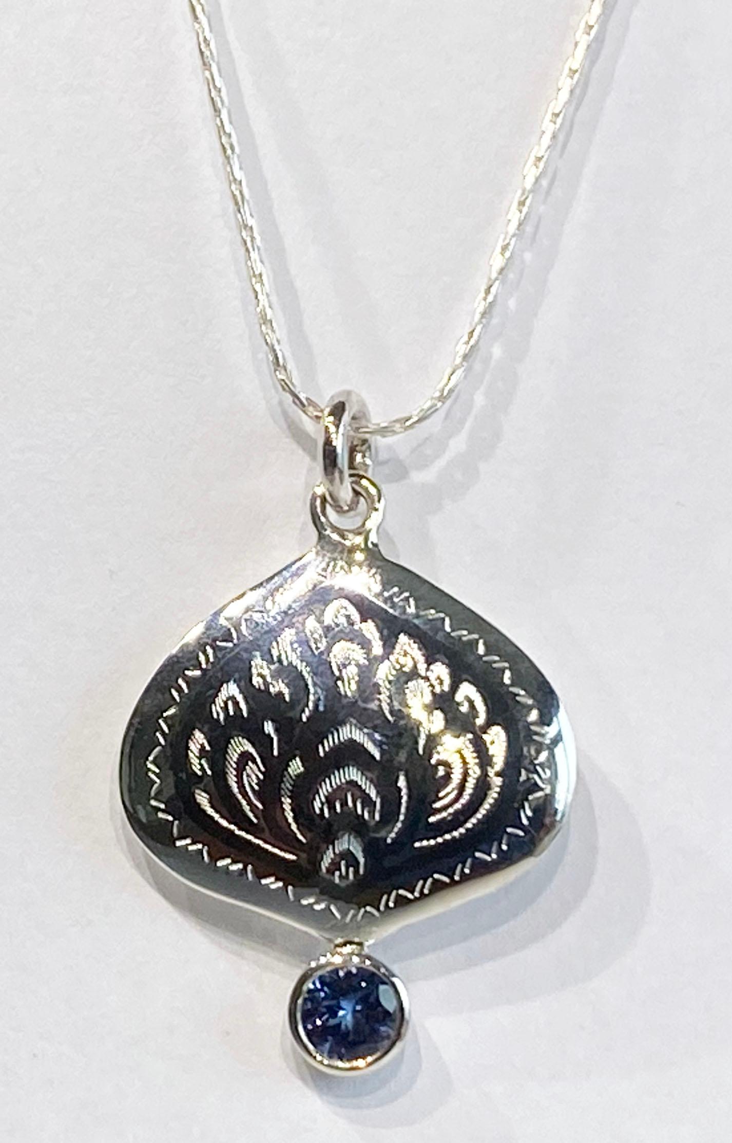 A Silver Filagree Pendant Accented with Tanzanite In New Condition For Sale In Seattle, WA