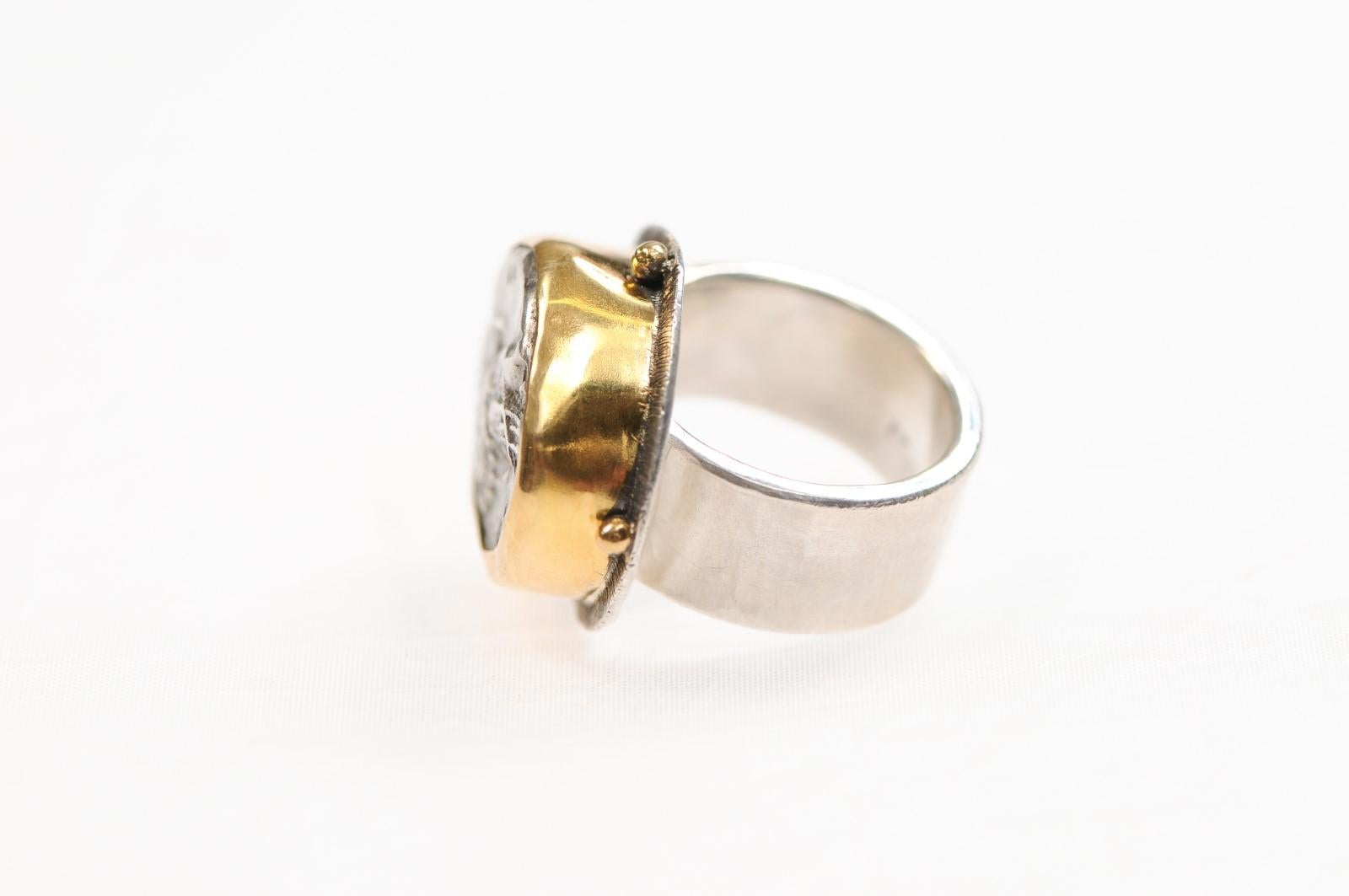 A Silver Owl Tetradrachm Ring w/ 22k gold For Sale 5