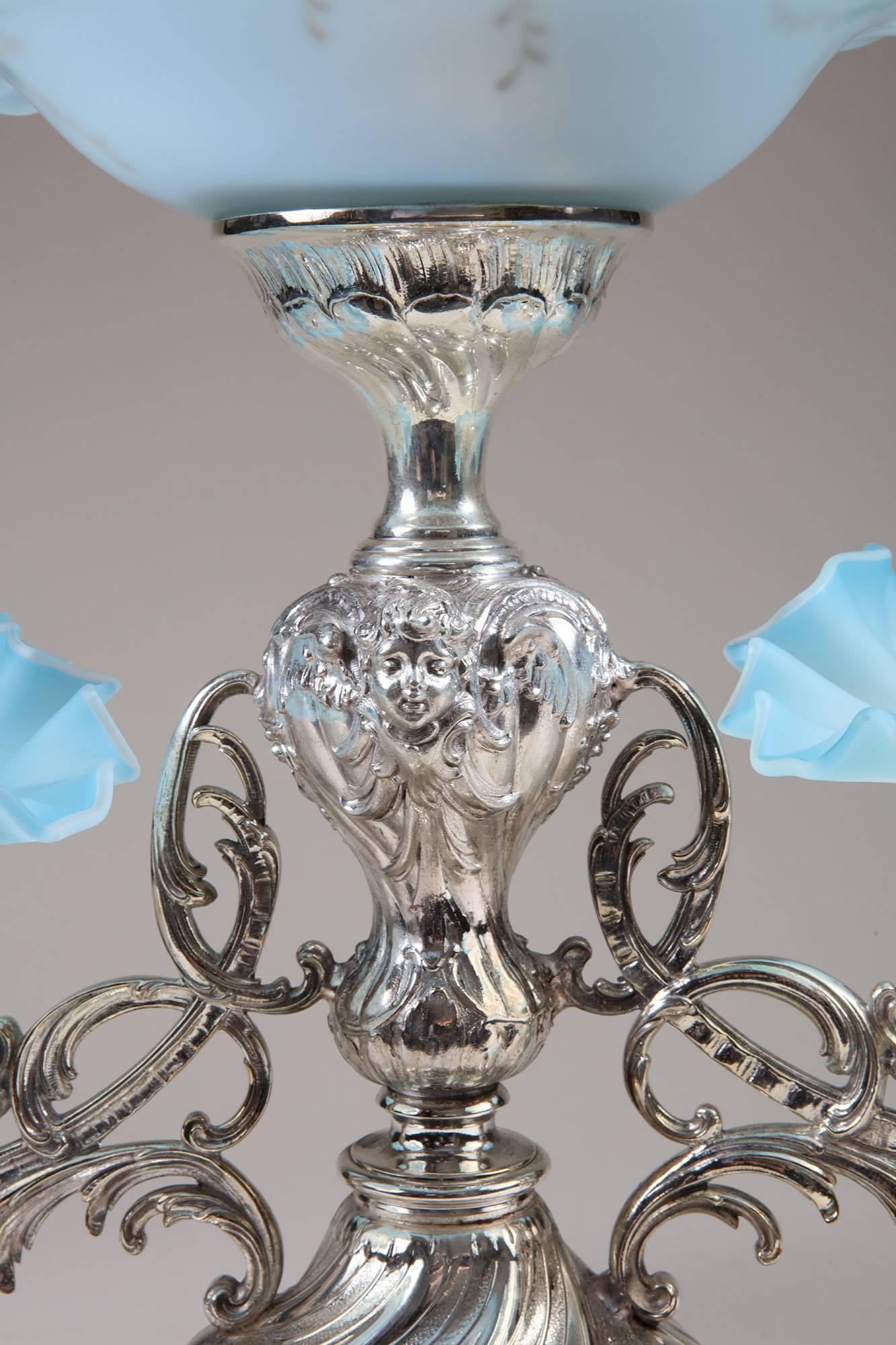 A Silver Plate and Glass Epergne Centrepiece  In Good Condition In London, by appointment only